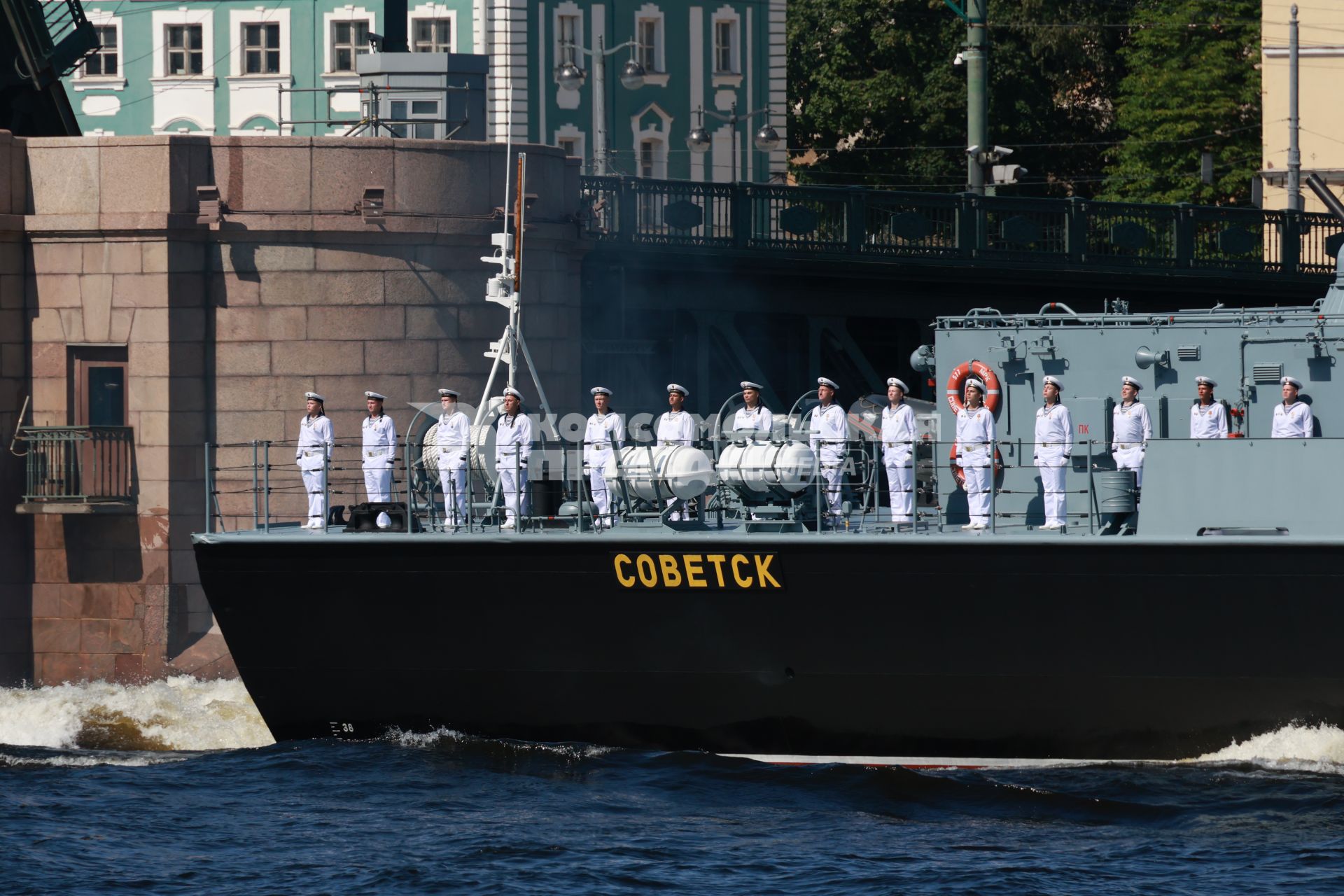 Празднование Дня ВМФ в Санкт-Петербурге