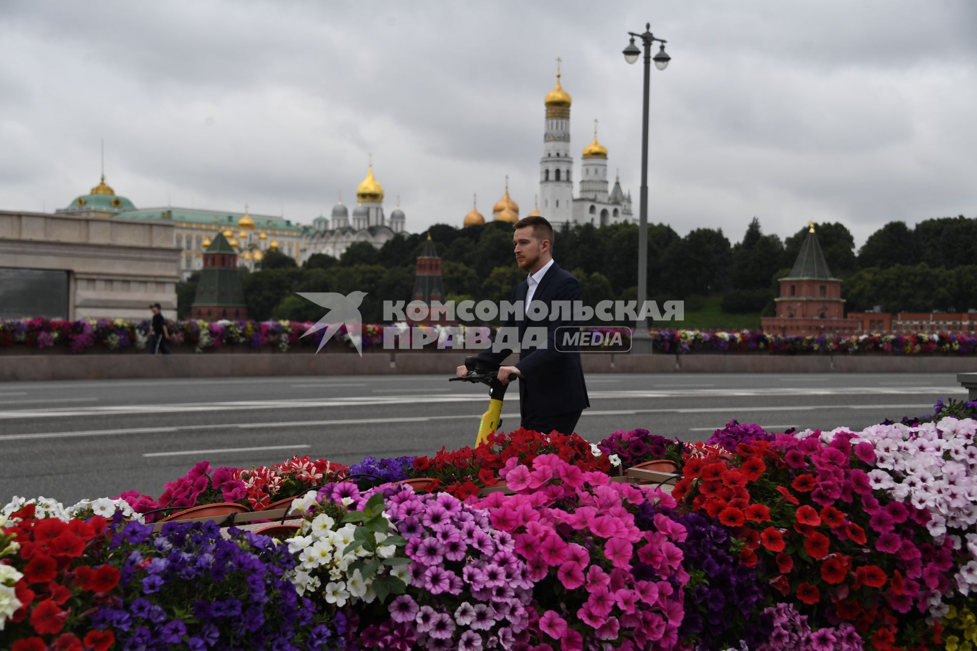 Жизнь города