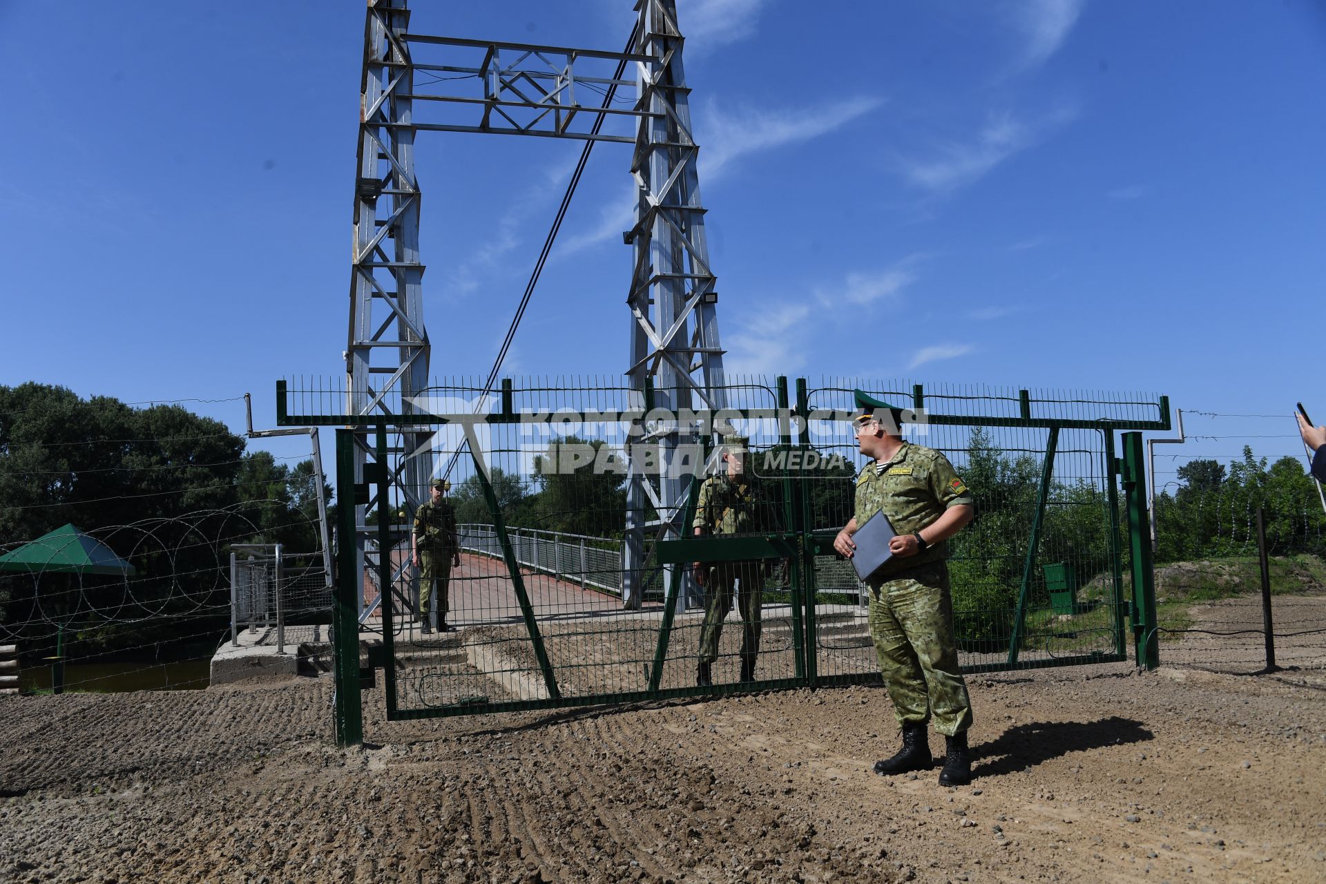 Пресс-тур для представителей российских, белорусских и союзных СМИ \"83-я годовщина начала ВОВ. День памяти и скорби в Брестской крепости\". Брест.