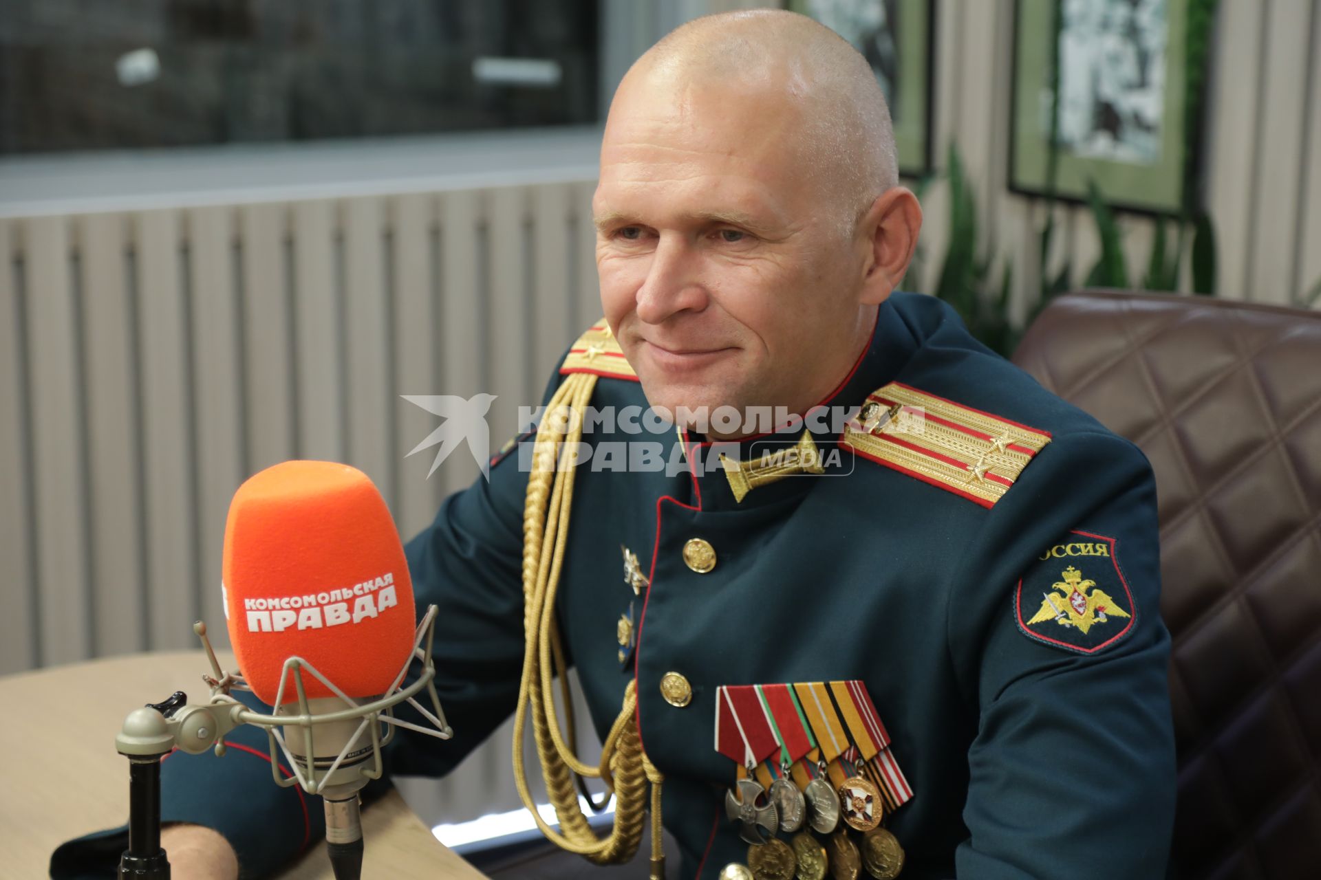 Станислав Сенькин Максим Илясов Ильдар Юсупов Алексей Скрипка в редакции Комсомольской правды\"