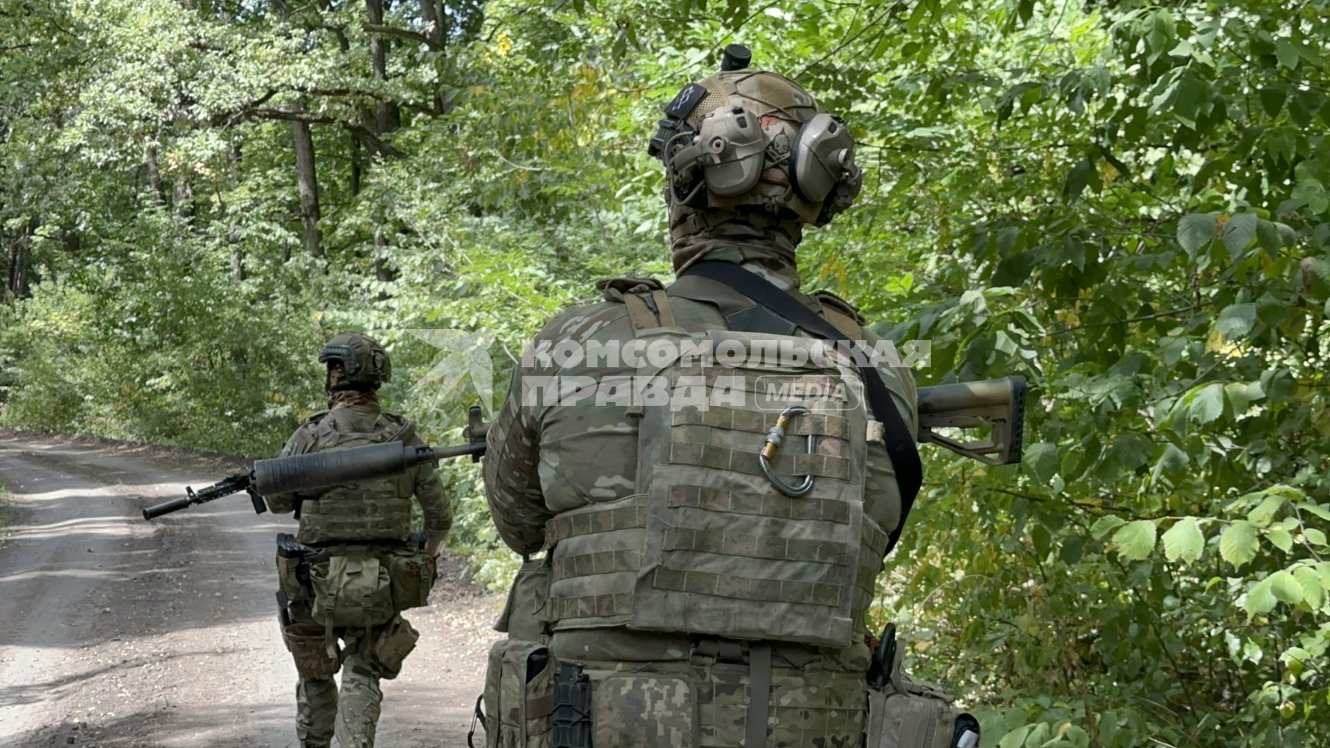 Бойцы добровольческого отряда спецназначения `Анвар`в Белгородской области