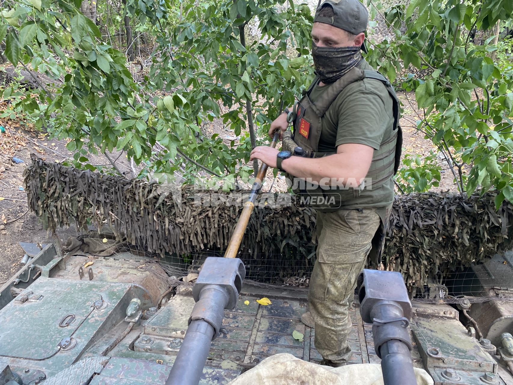 Военнослужащие 10-го танкового полка на Южно-Донецком направлении