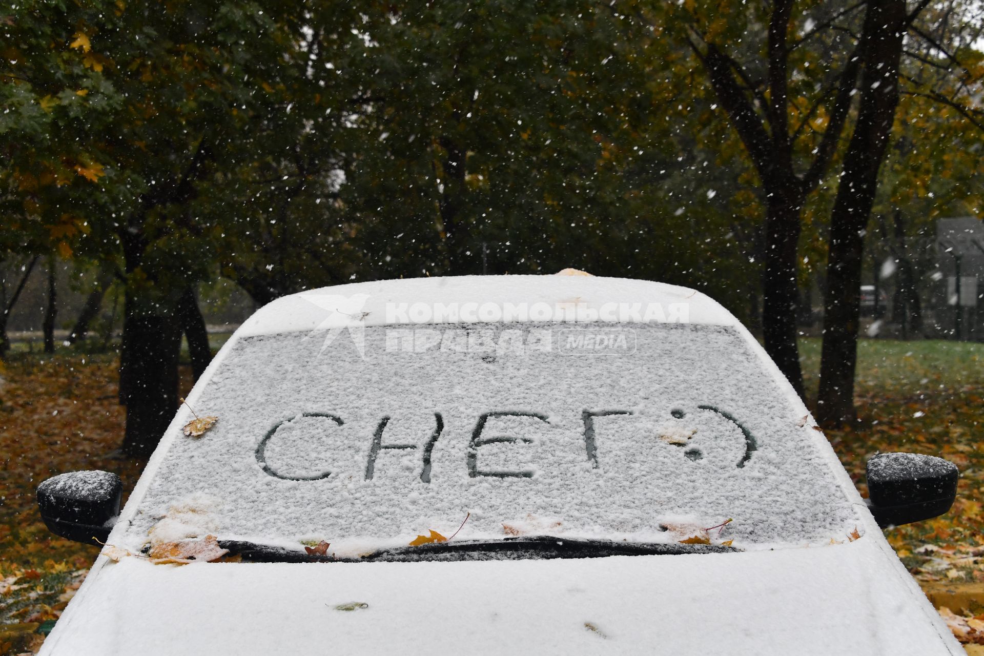 Первый снег в Москве