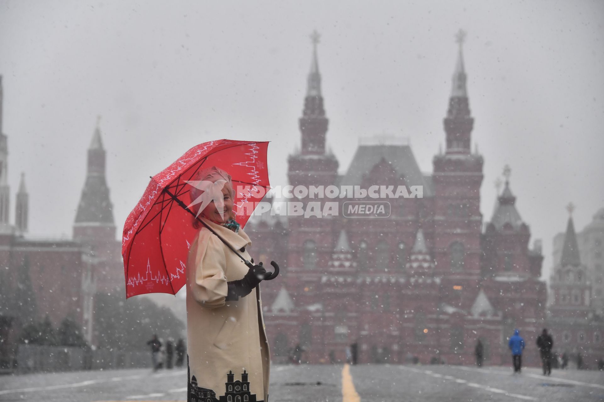 Первый снег в Москве