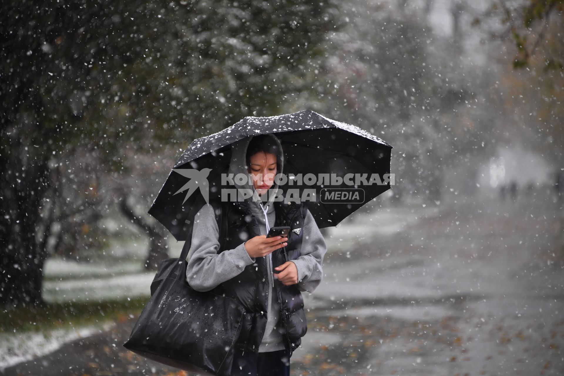 Первый снег в Москве