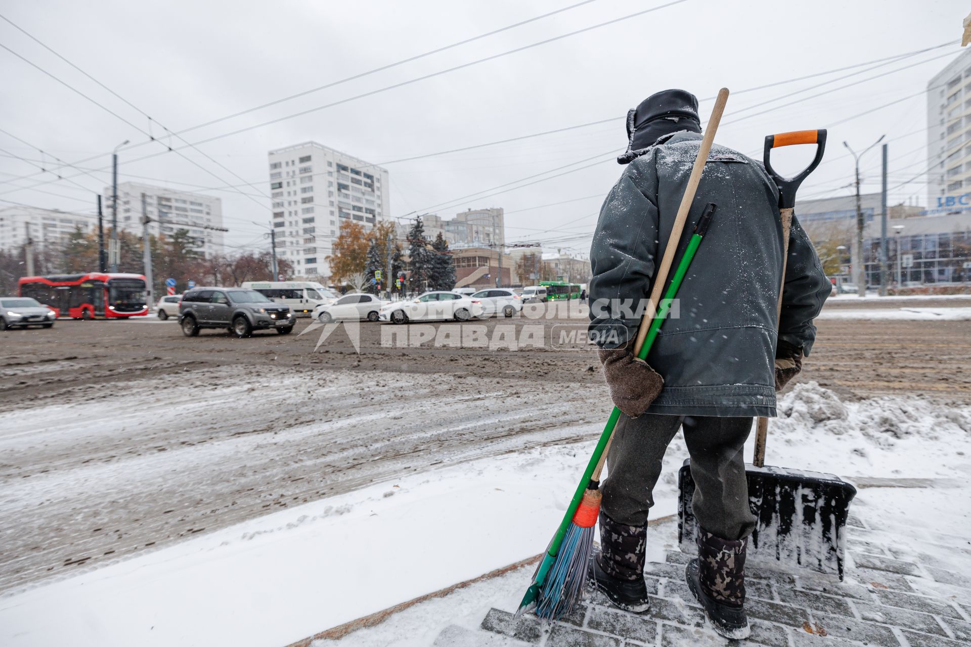 В Челябинске выпал первый снег