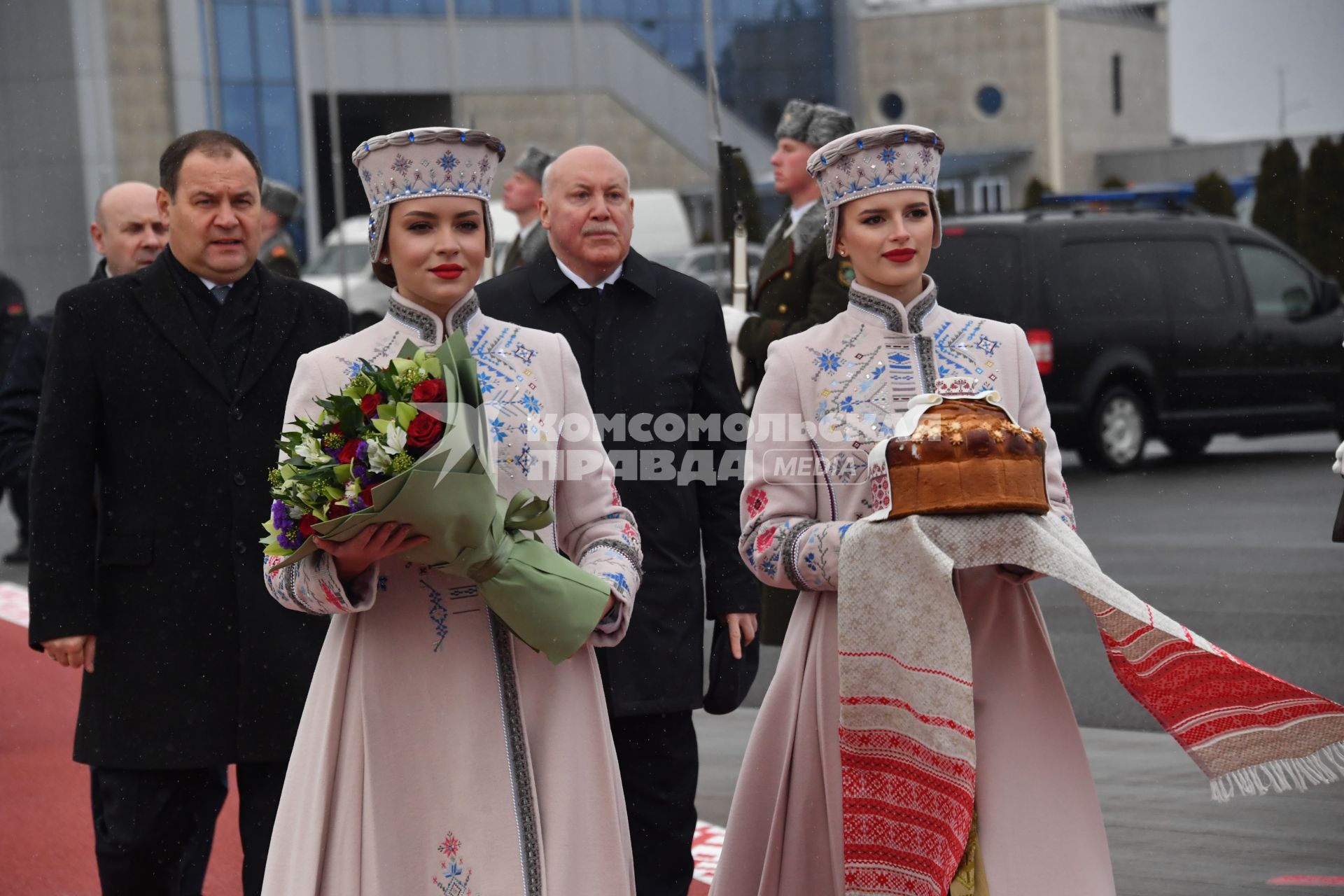 Роман Головченко  и Дмитрий Мезенцев