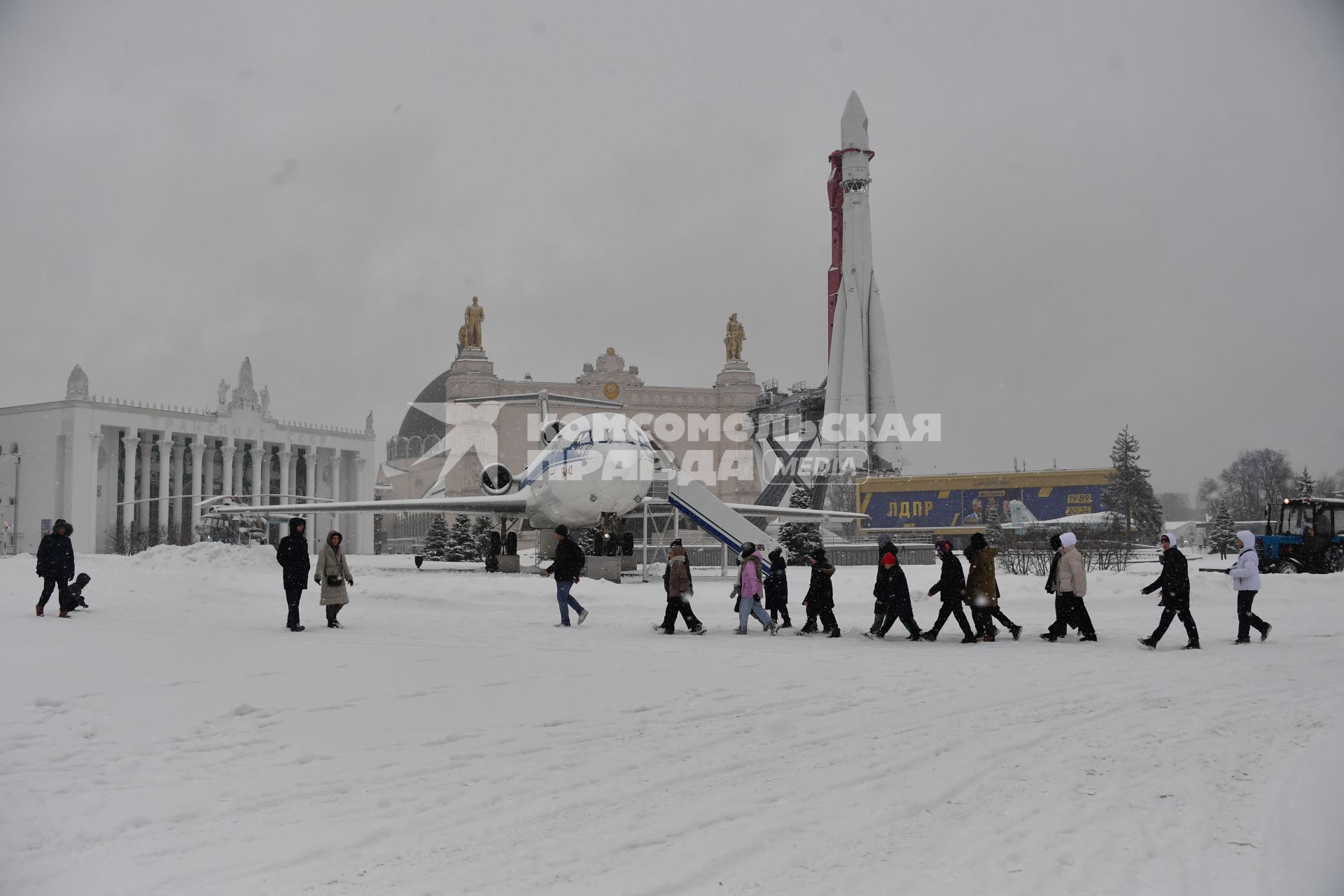 Последствия снегопада в Москве