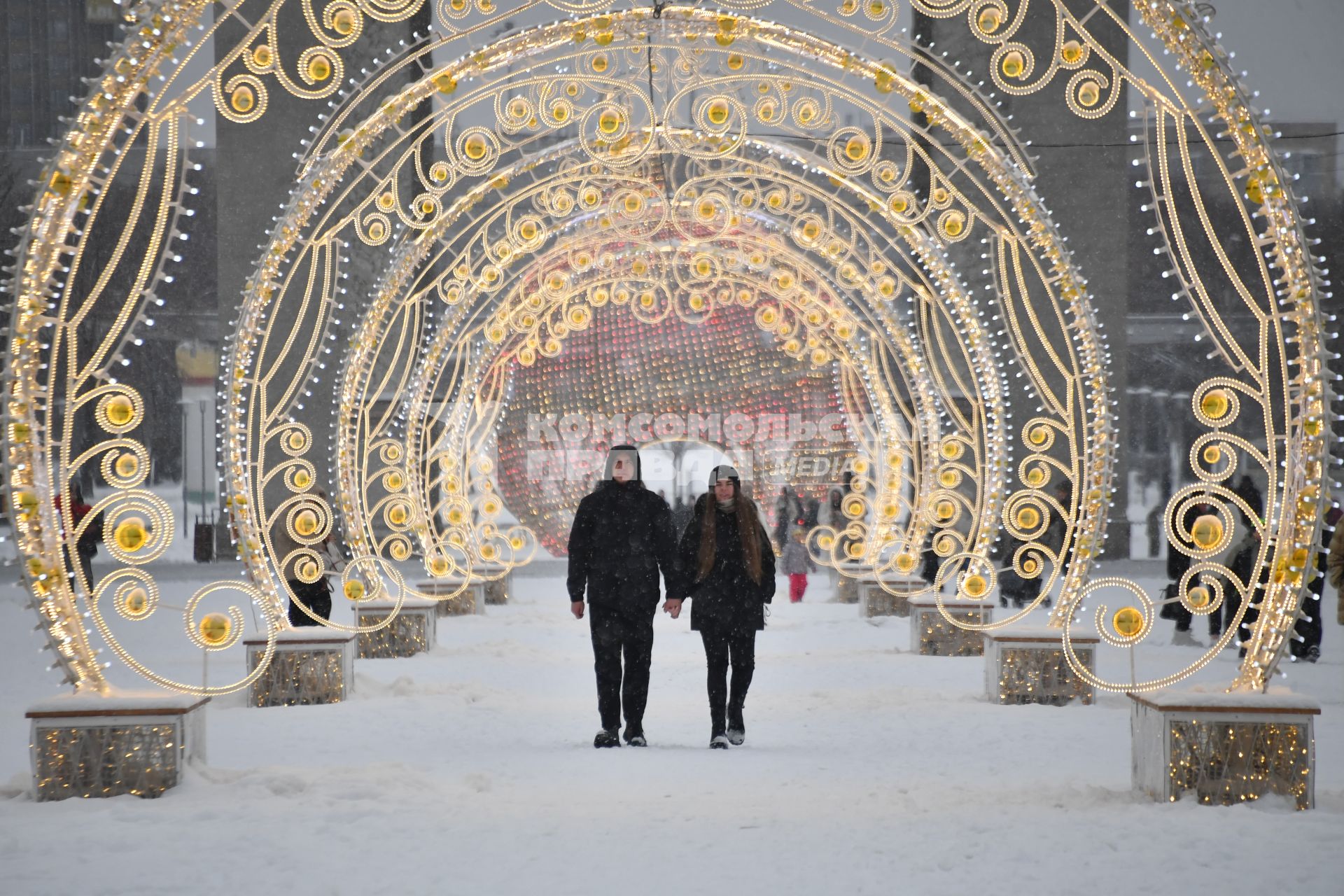 Последствия снегопада в Москве