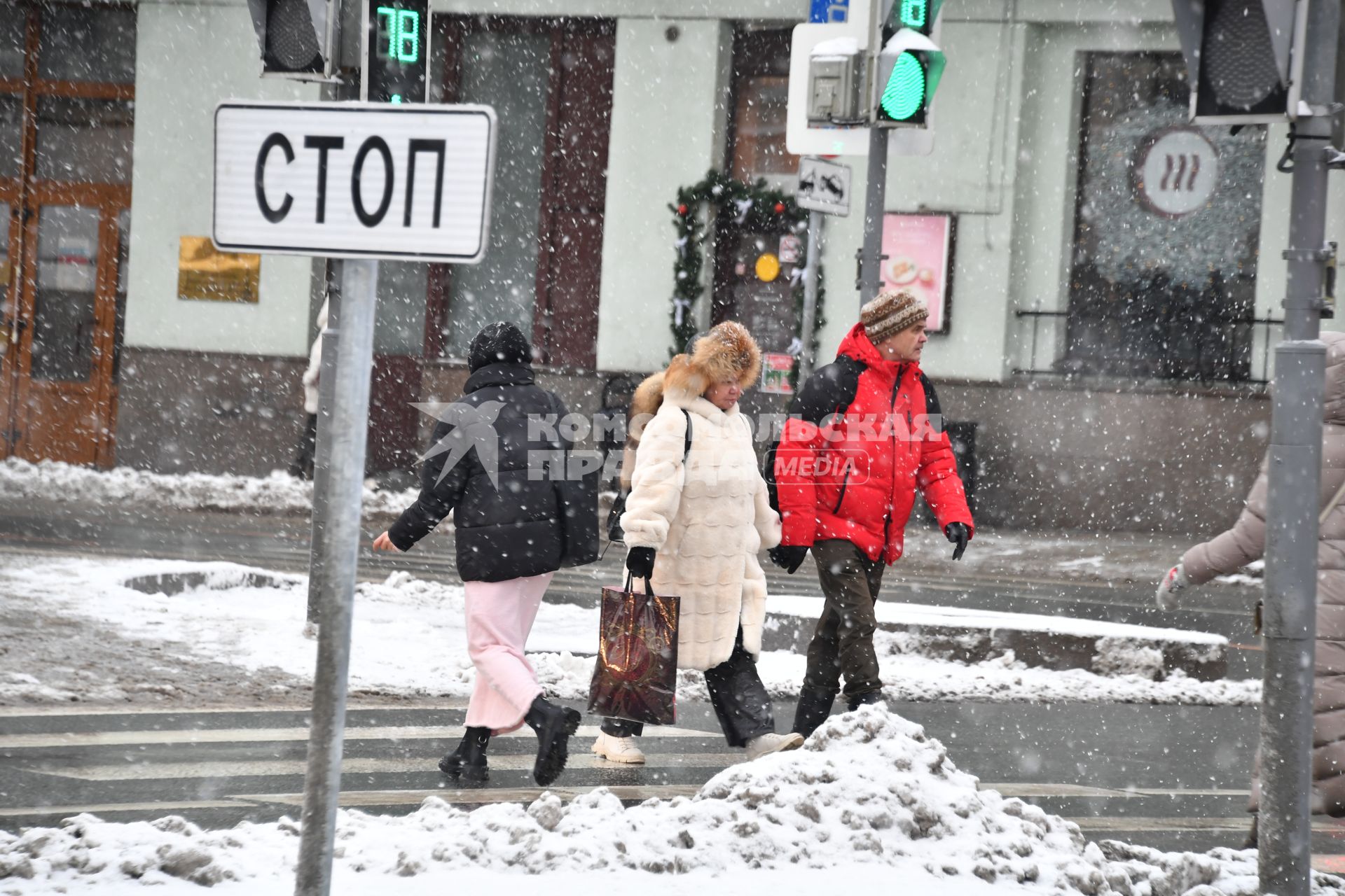 Последствия снегопада в Москве