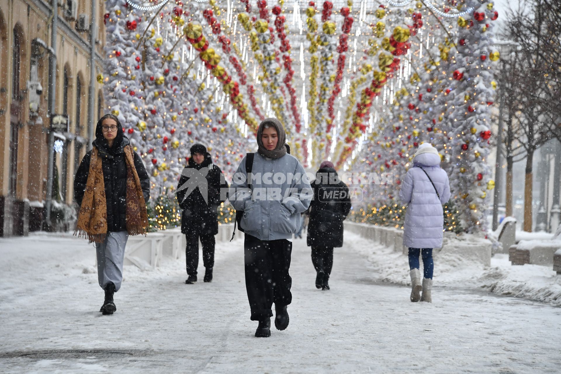 Последствия снегопада в Москве