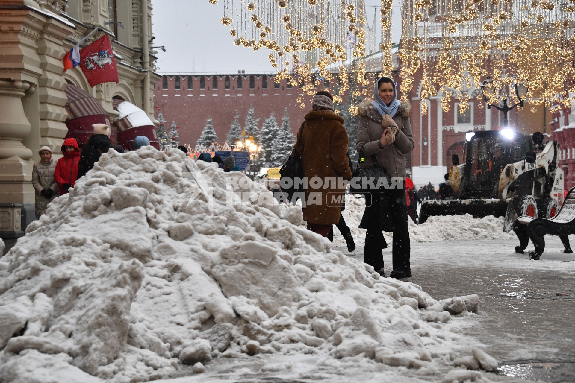 Последствия снегопада в Москве