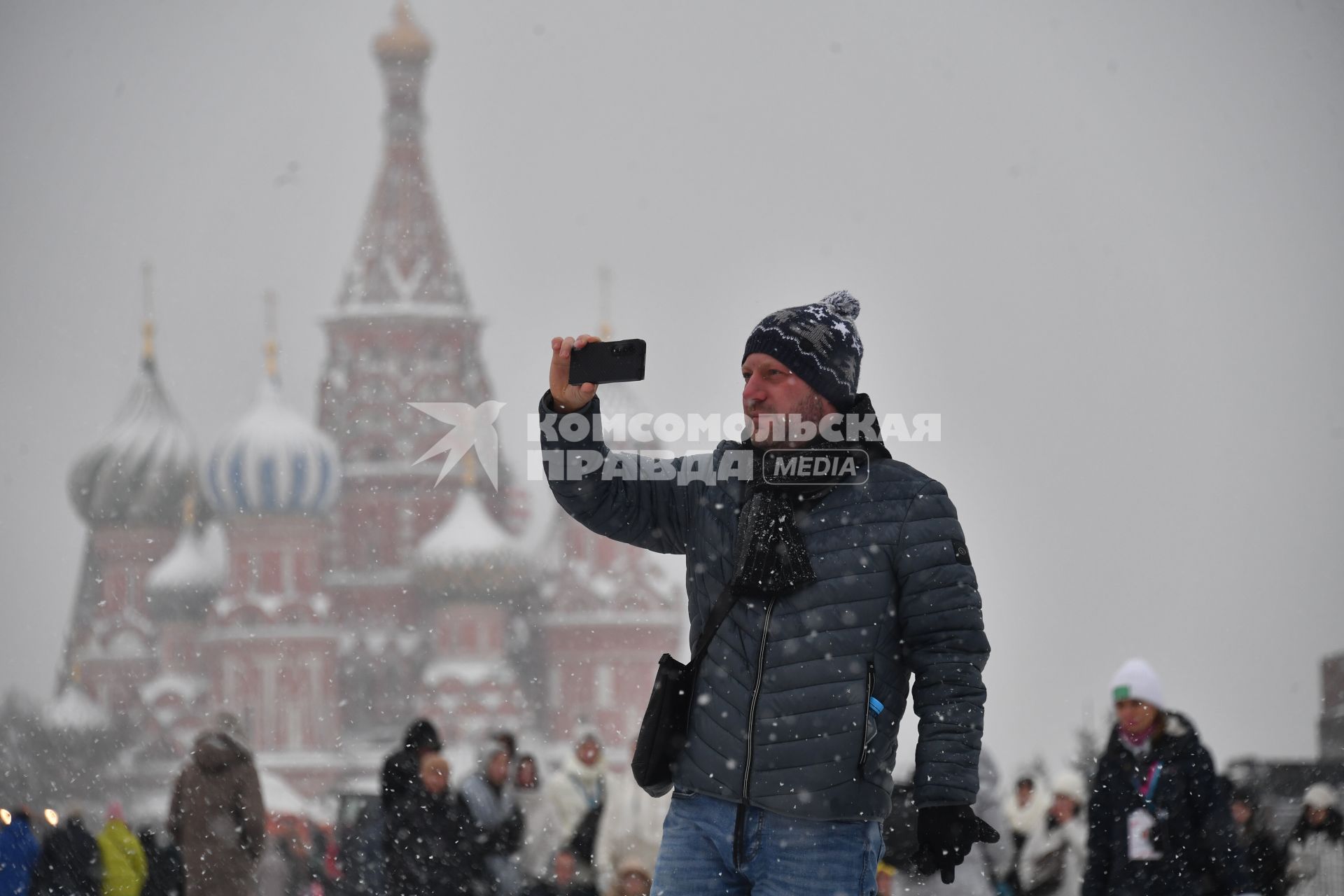 Последствия снегопада в Москве