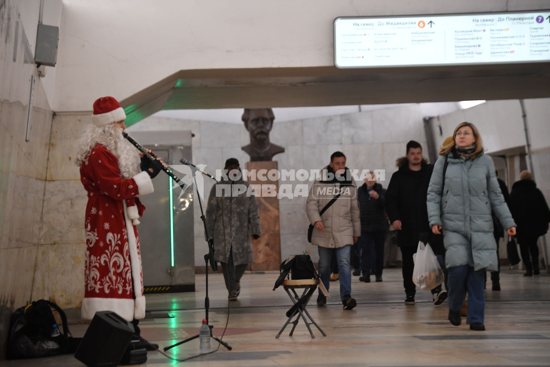 Проект \"Музыка в метро\" в Москве