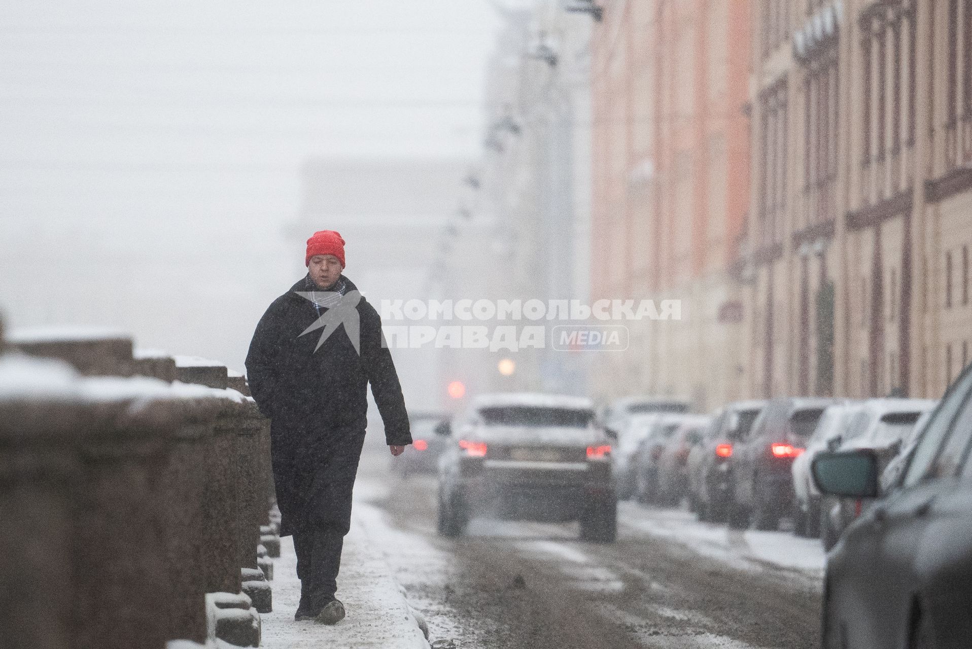 Последствия снегопада в Санкт-Петербурге