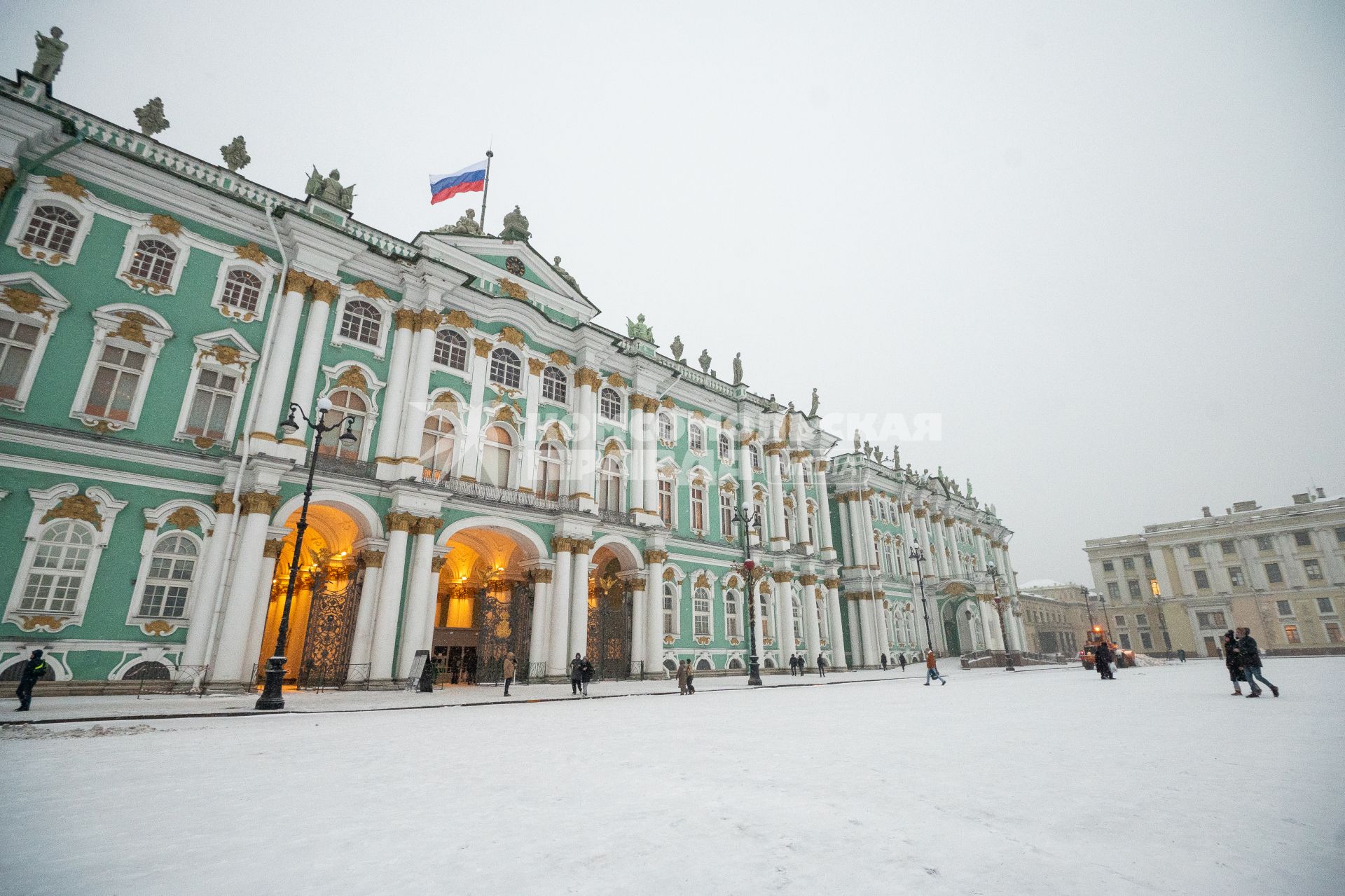 Последствия снегопада в Санкт-Петербурге