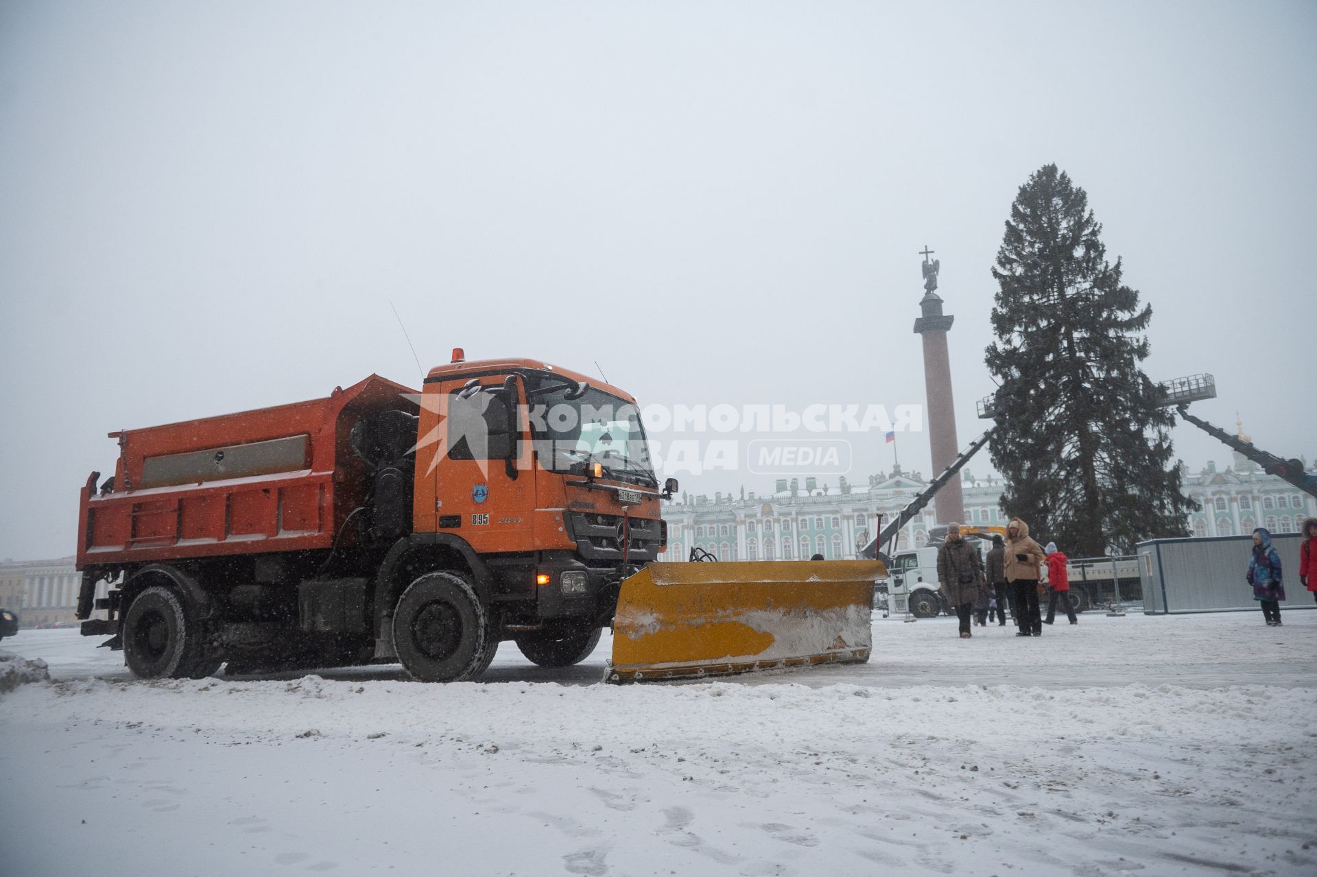 Последствия снегопада в Санкт-Петербурге