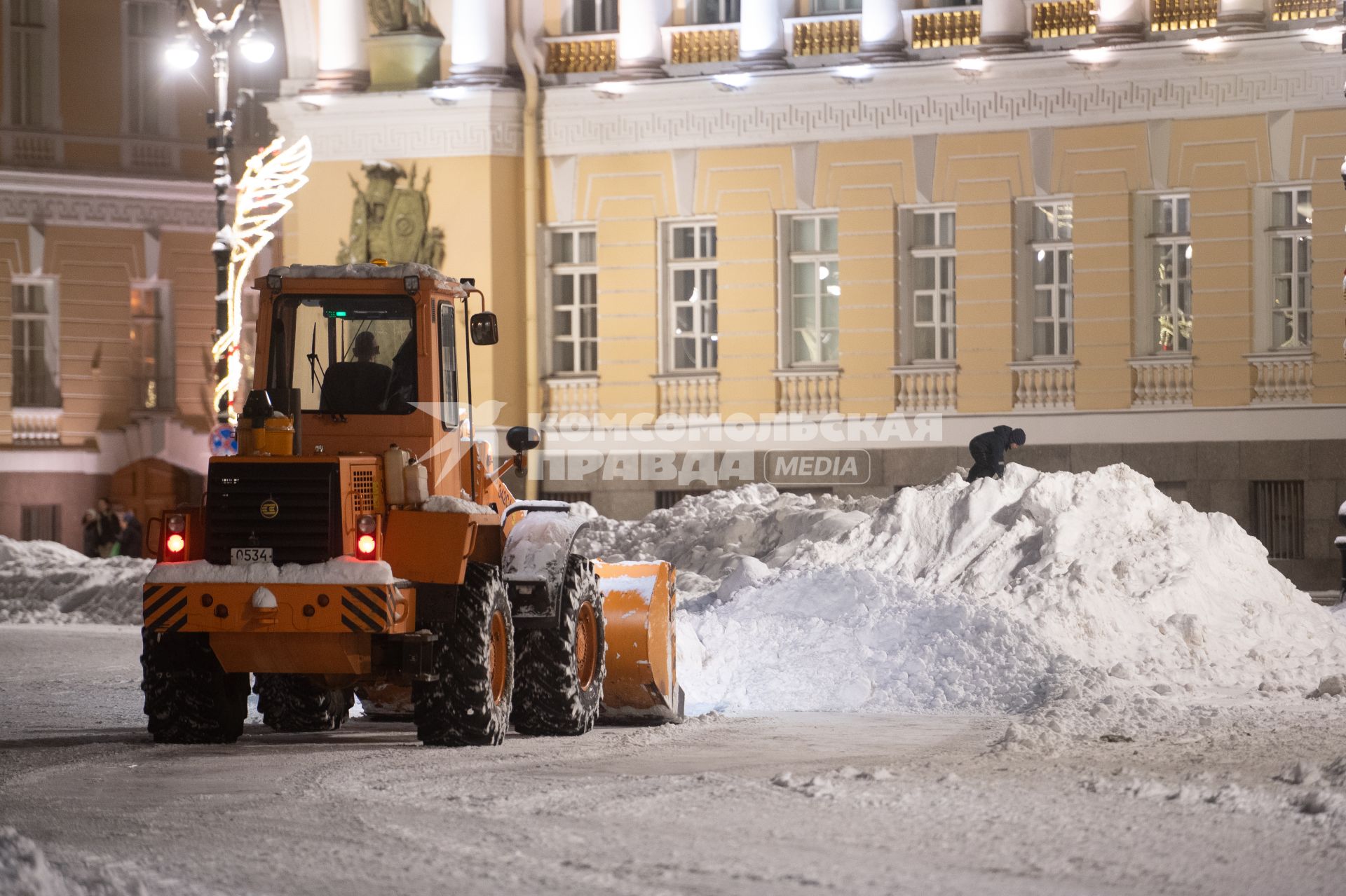 Последствия снегопада в Санкт-Петербурге