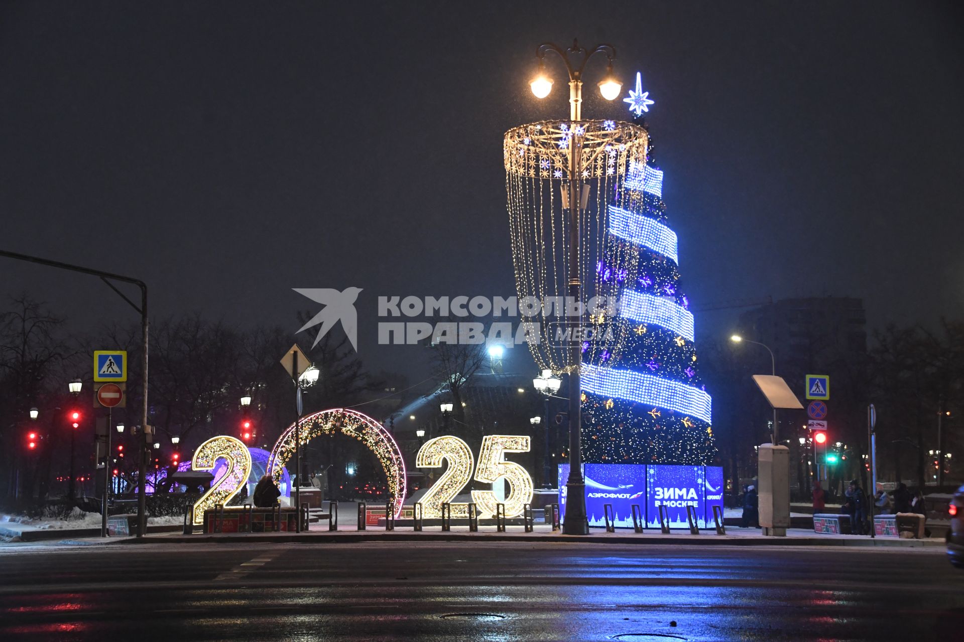 Сильный снегопад в Москве