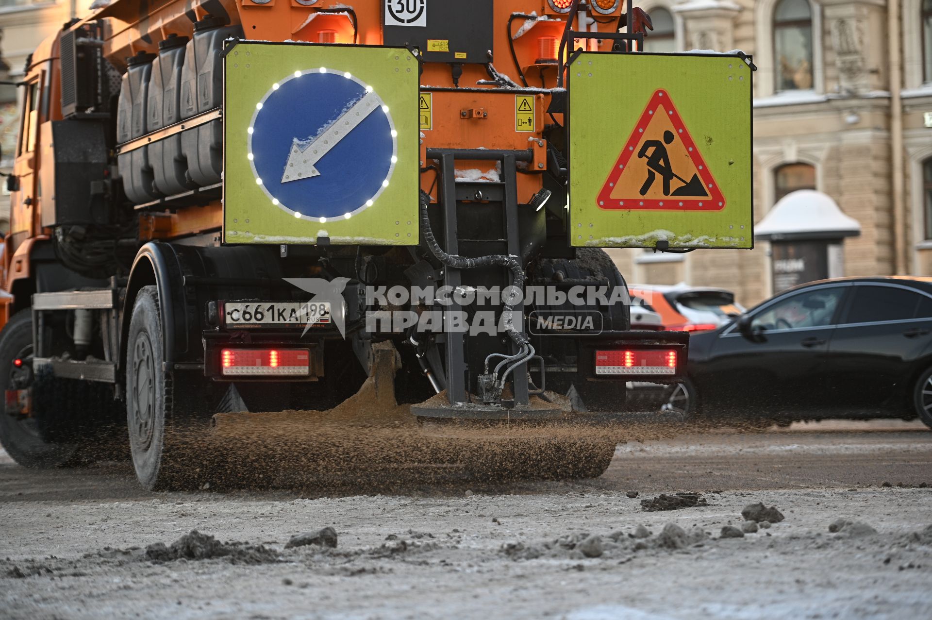 Уборка снега в Санкт-Петербурге