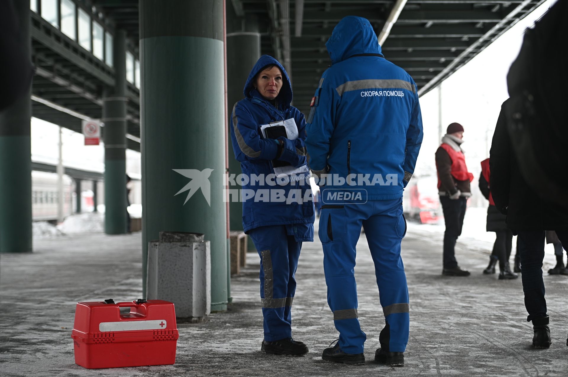 Встреча пассажиров пострадавшего поезда Мурманск - Санкт-Петербург\"