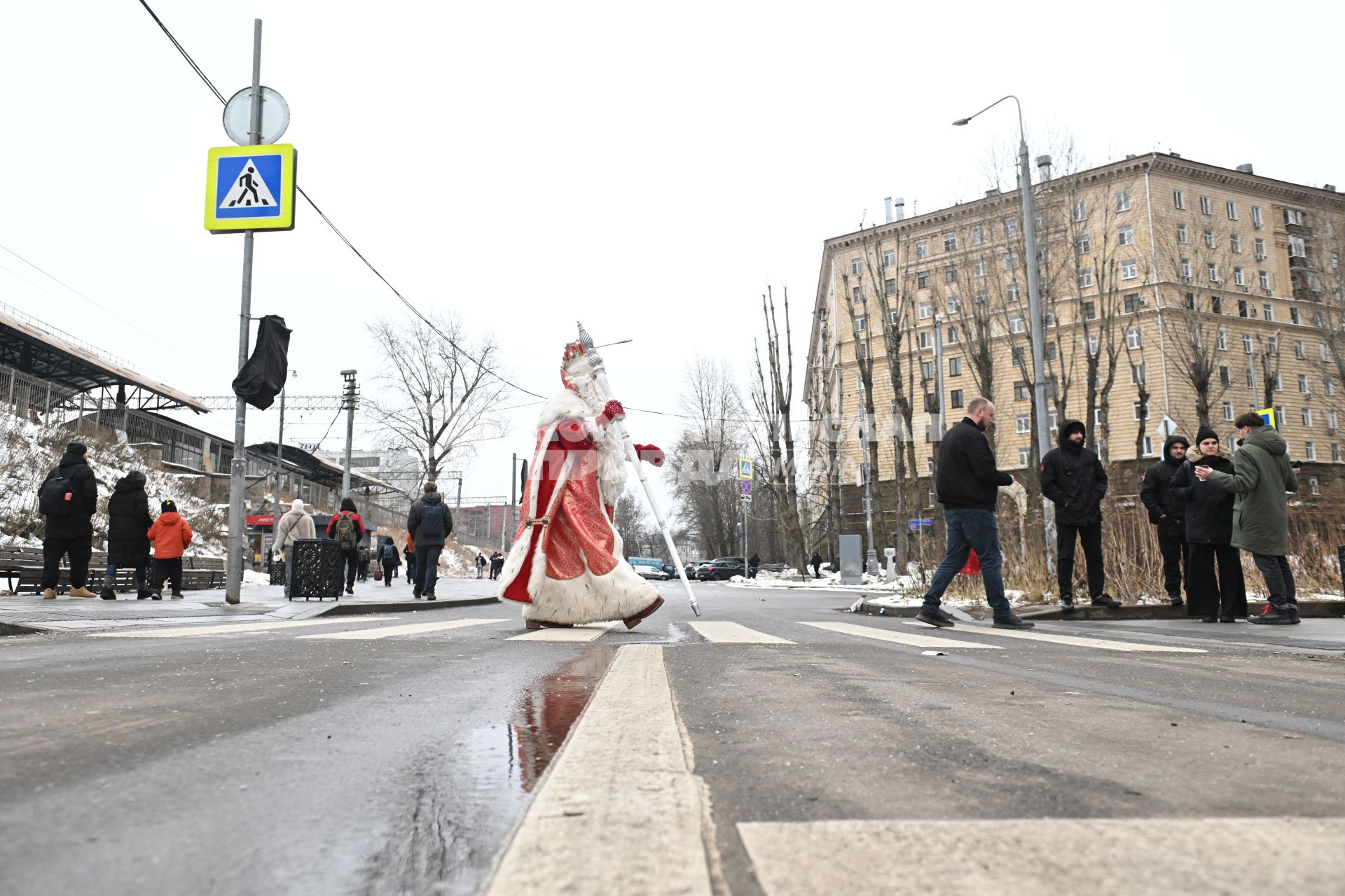 Дед Мороз в Московском метро