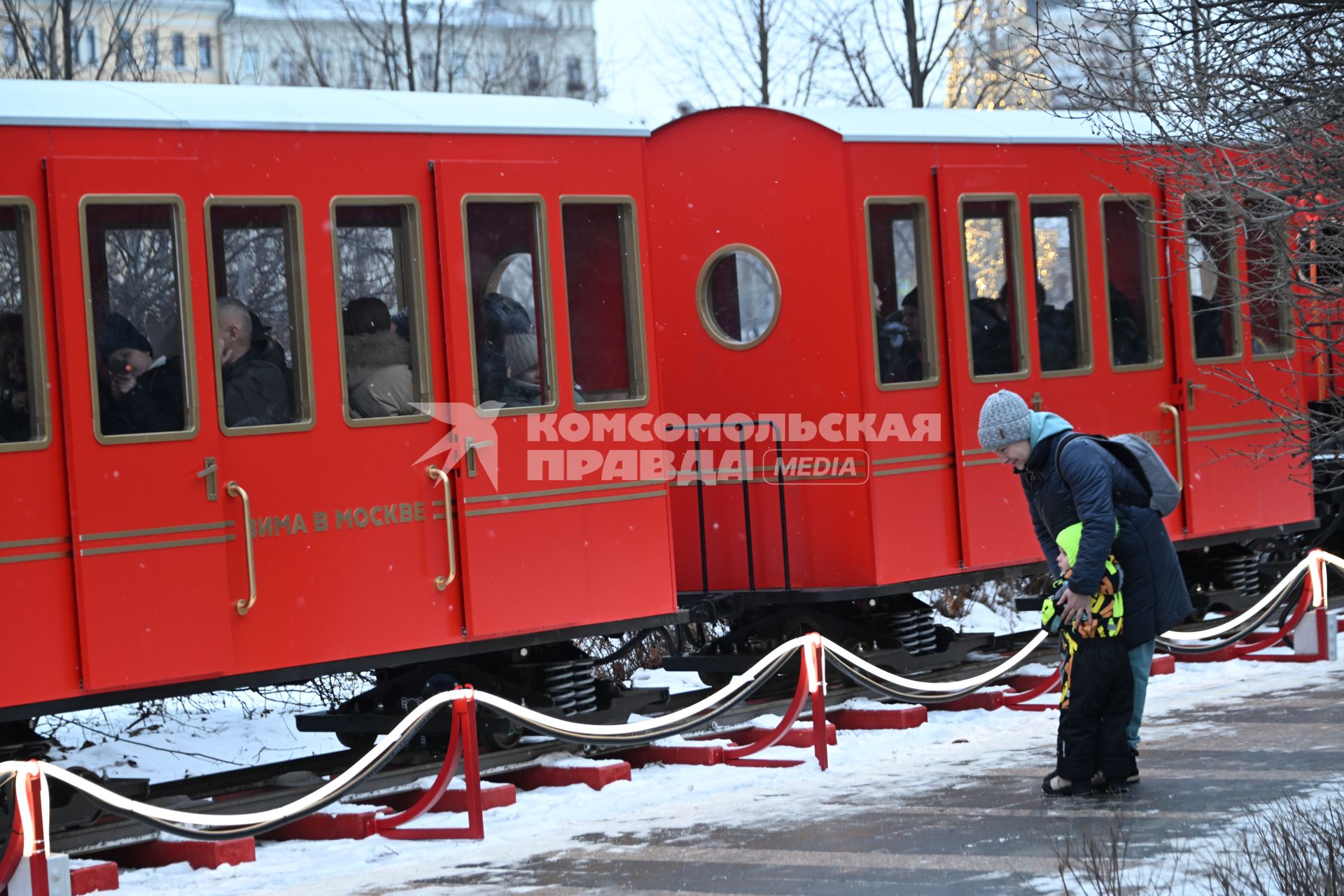 Новогодний поезд в Москве