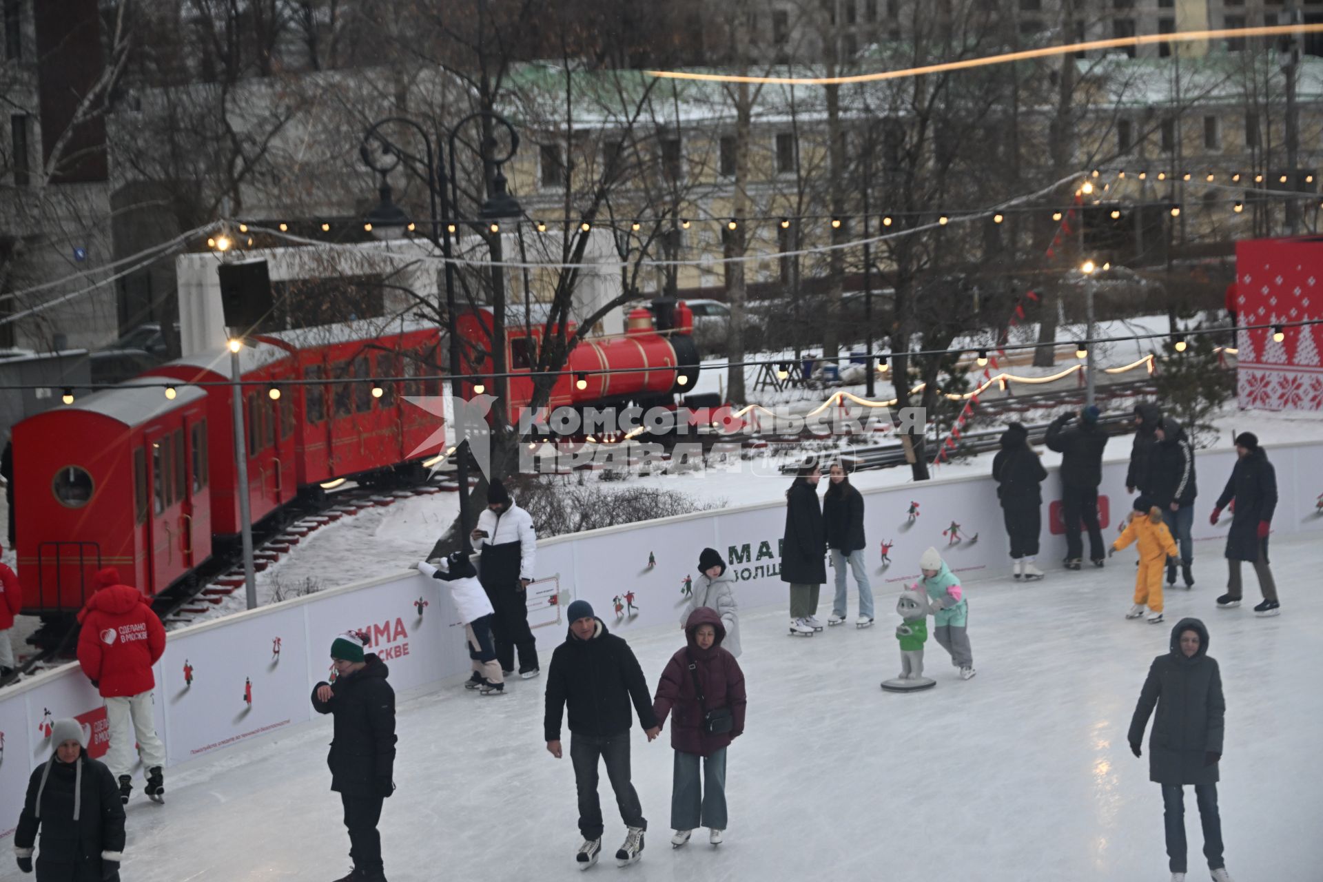 Новогодний поезд в Москве