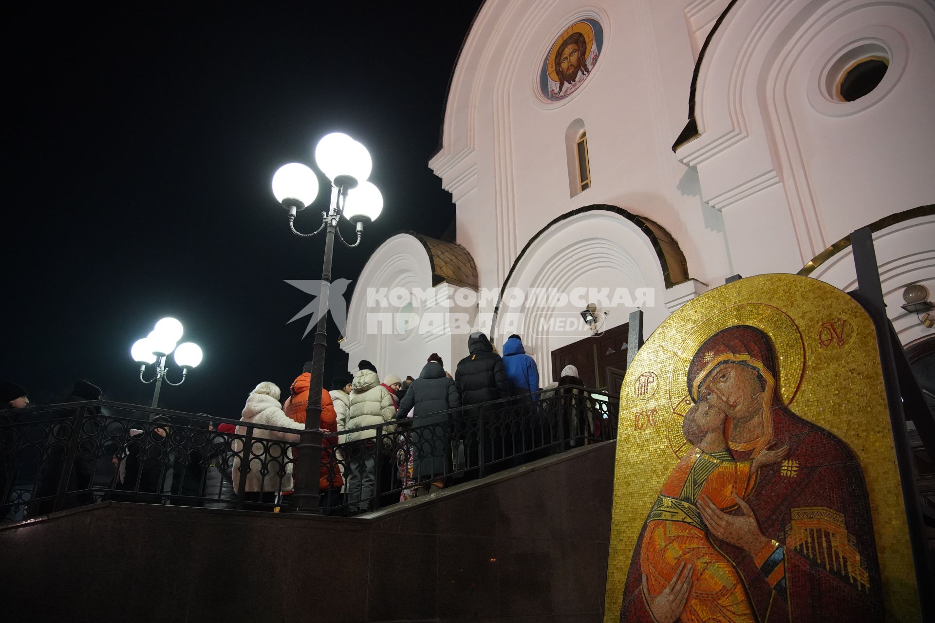 Рождественское богослужение в храме Рождества Христова в Красноярске