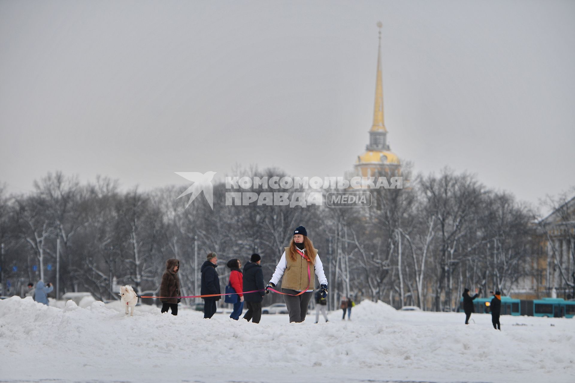 Уборка снега в Санкт-Петербурге