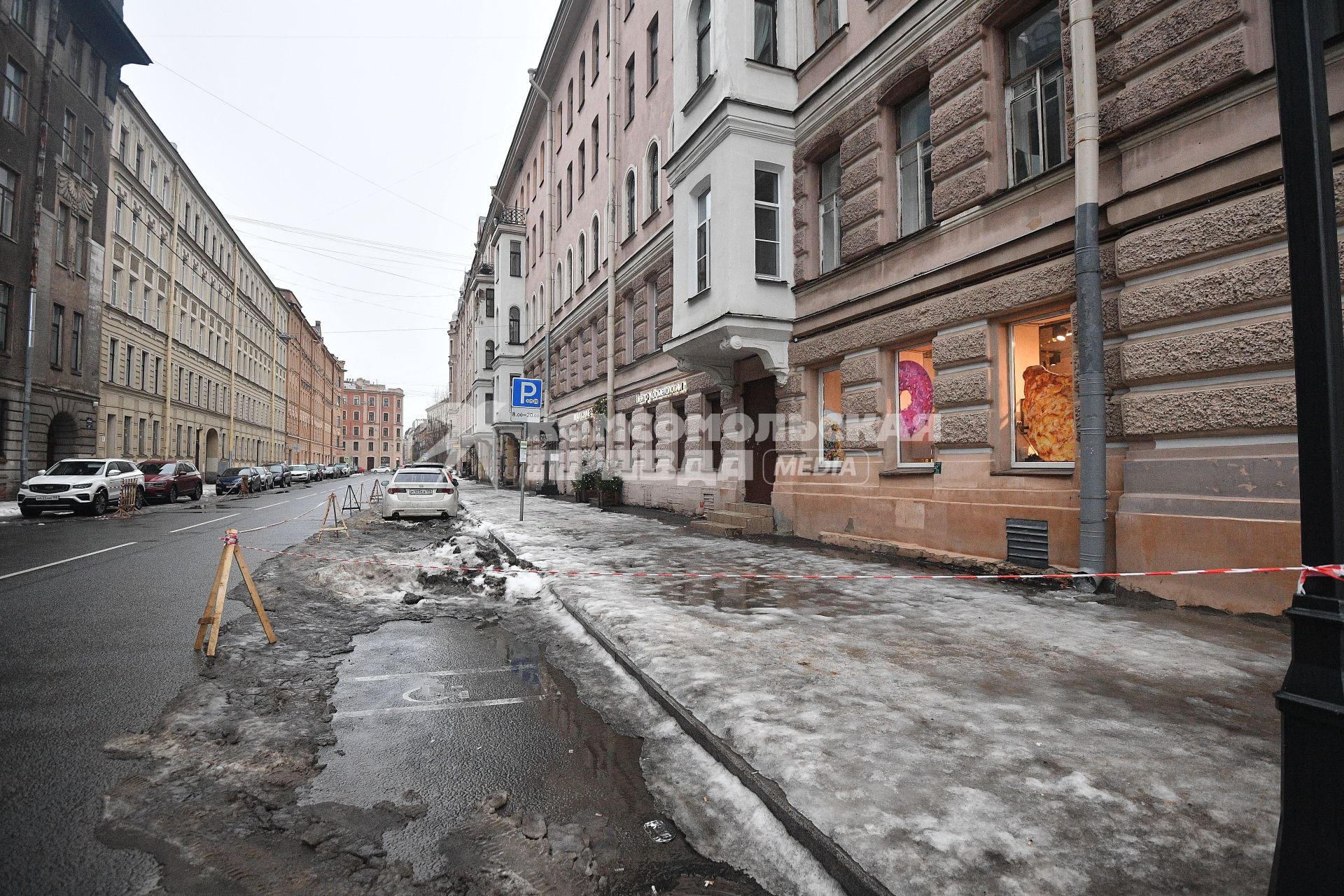 Уборка снега в Санкт-Петербурге