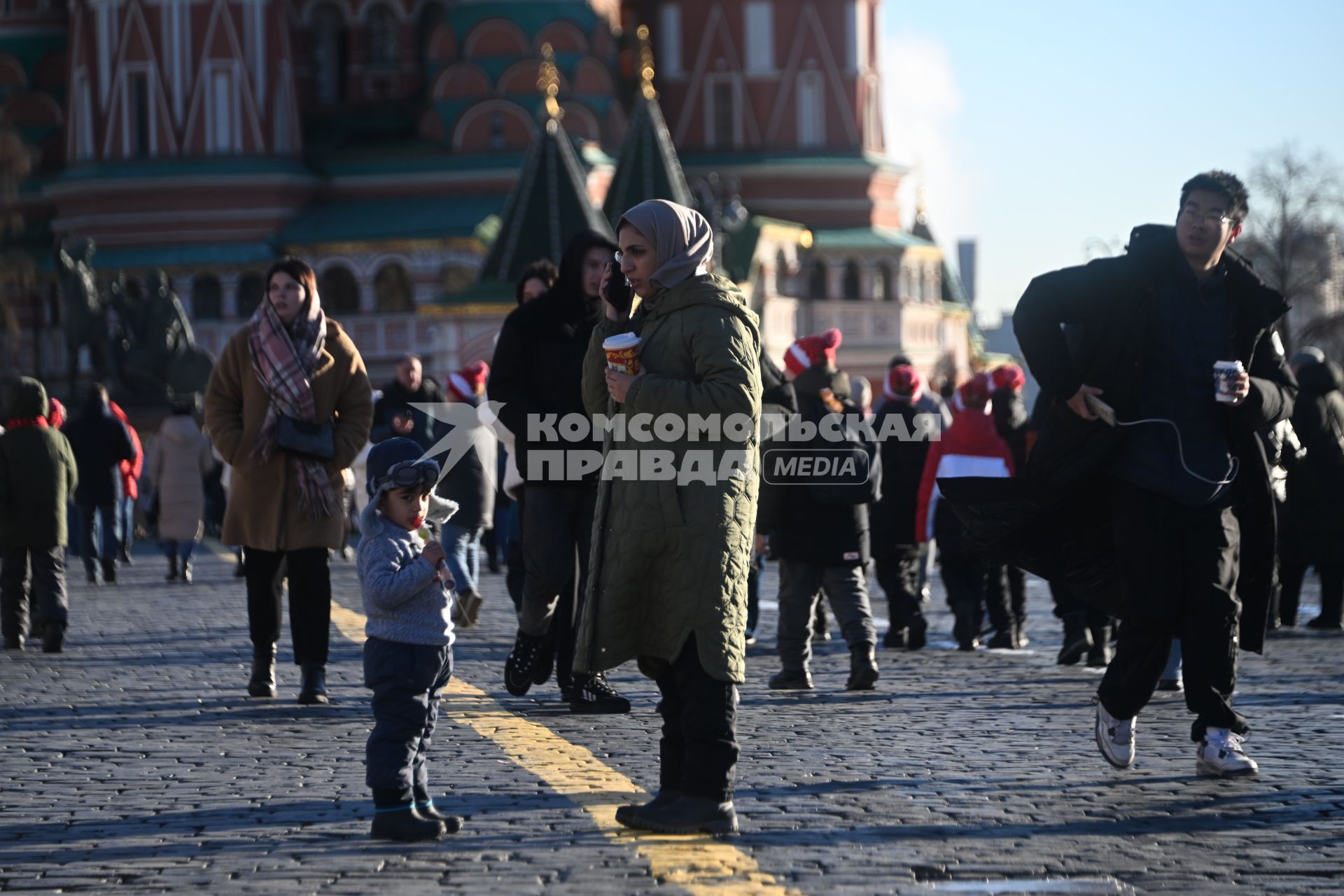 Туристы в Москве