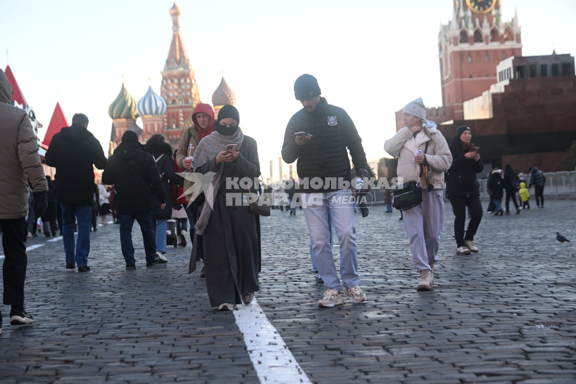 Туристы в Москве