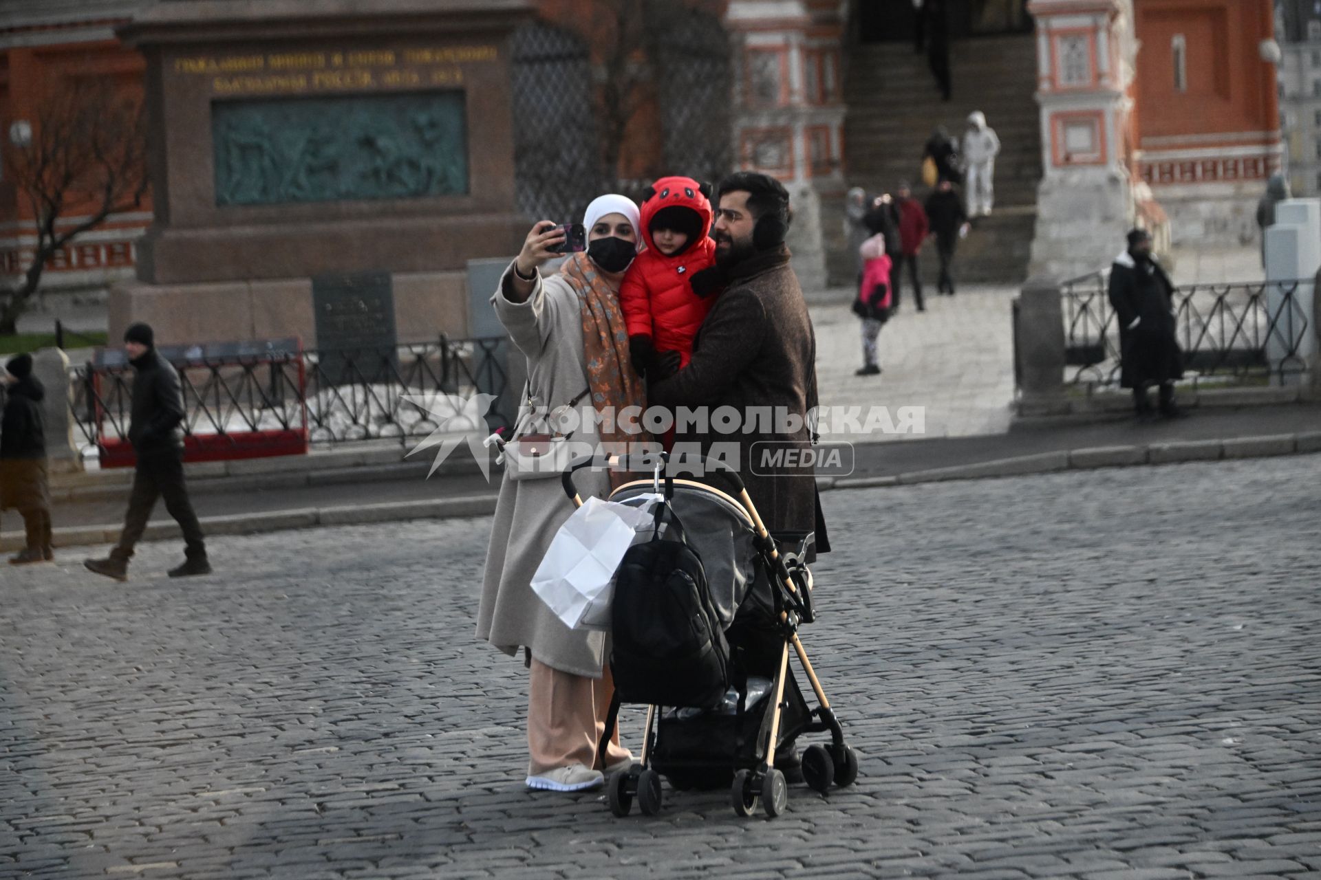 Туристы в Москве