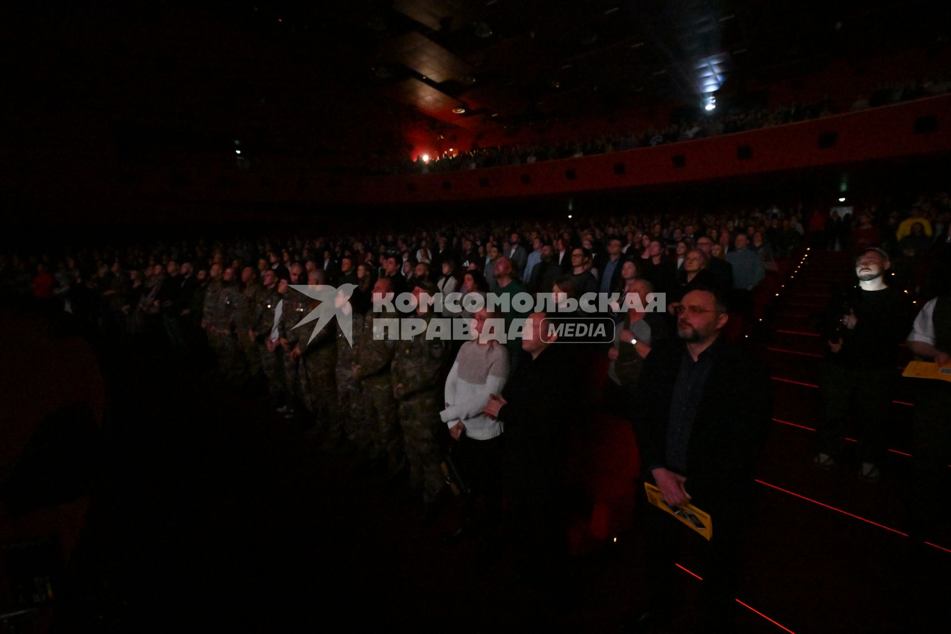 Премьера документального фильма о СВО У края бездны\"