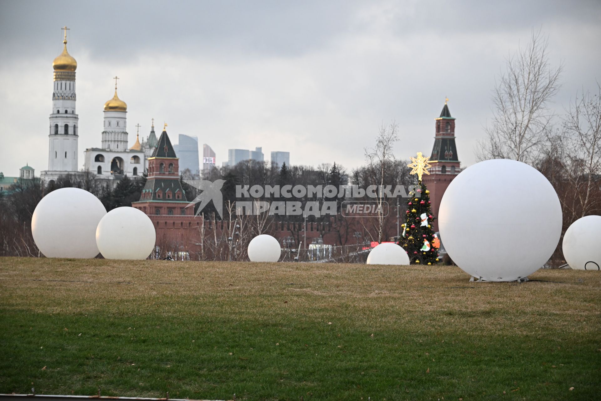 Теплая погода в Москве