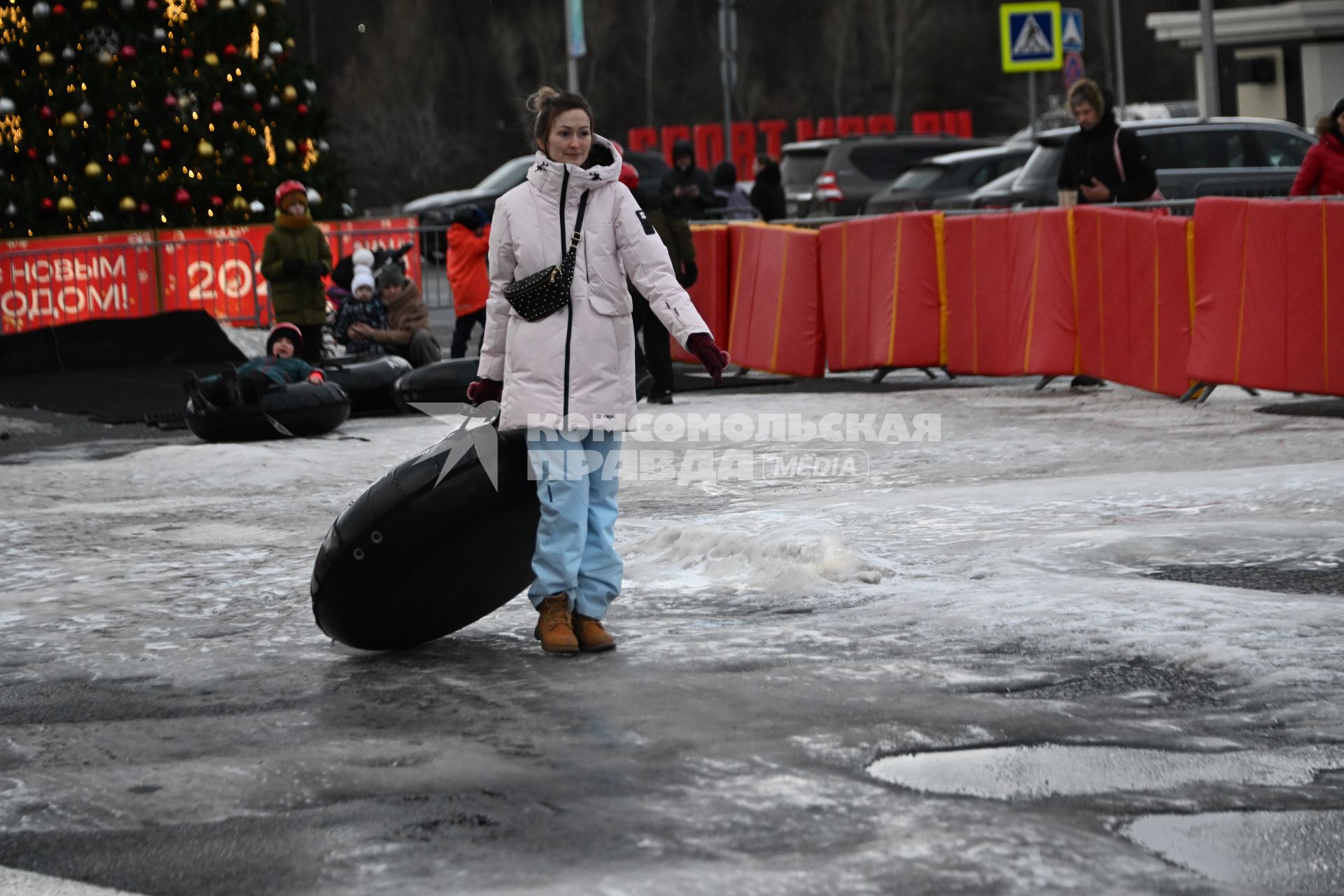 Праздник Зимний день московского спорта\" в Лужниках