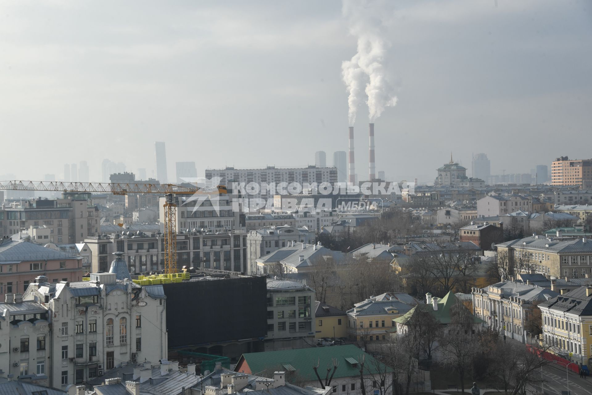 Виды Москвы со смотровой площадки Храма Христа Спасителя