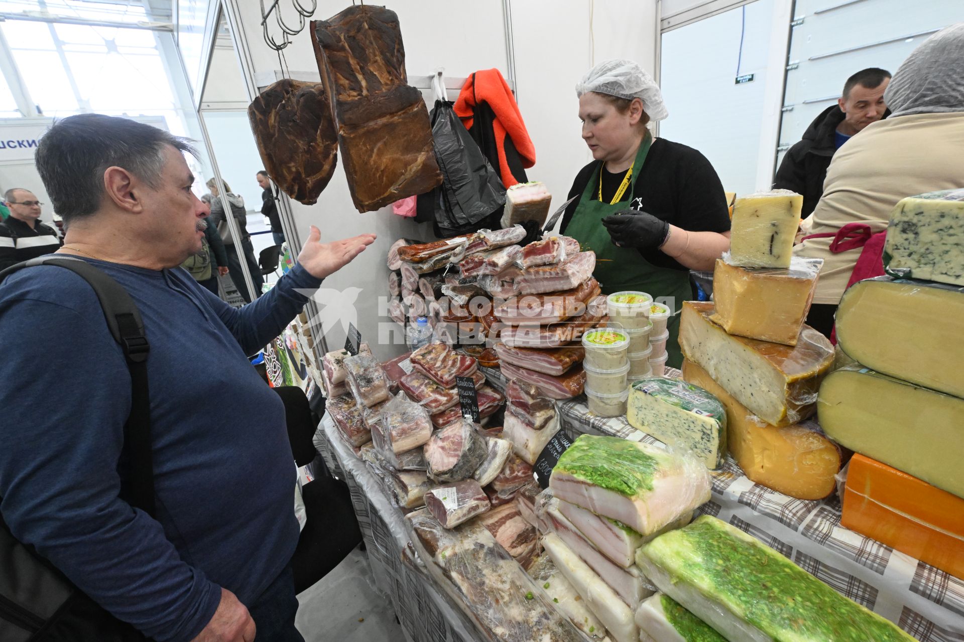 57-я Международная выставка-ярмарка \"Охота и Рыболовство на Руси\" в Москве