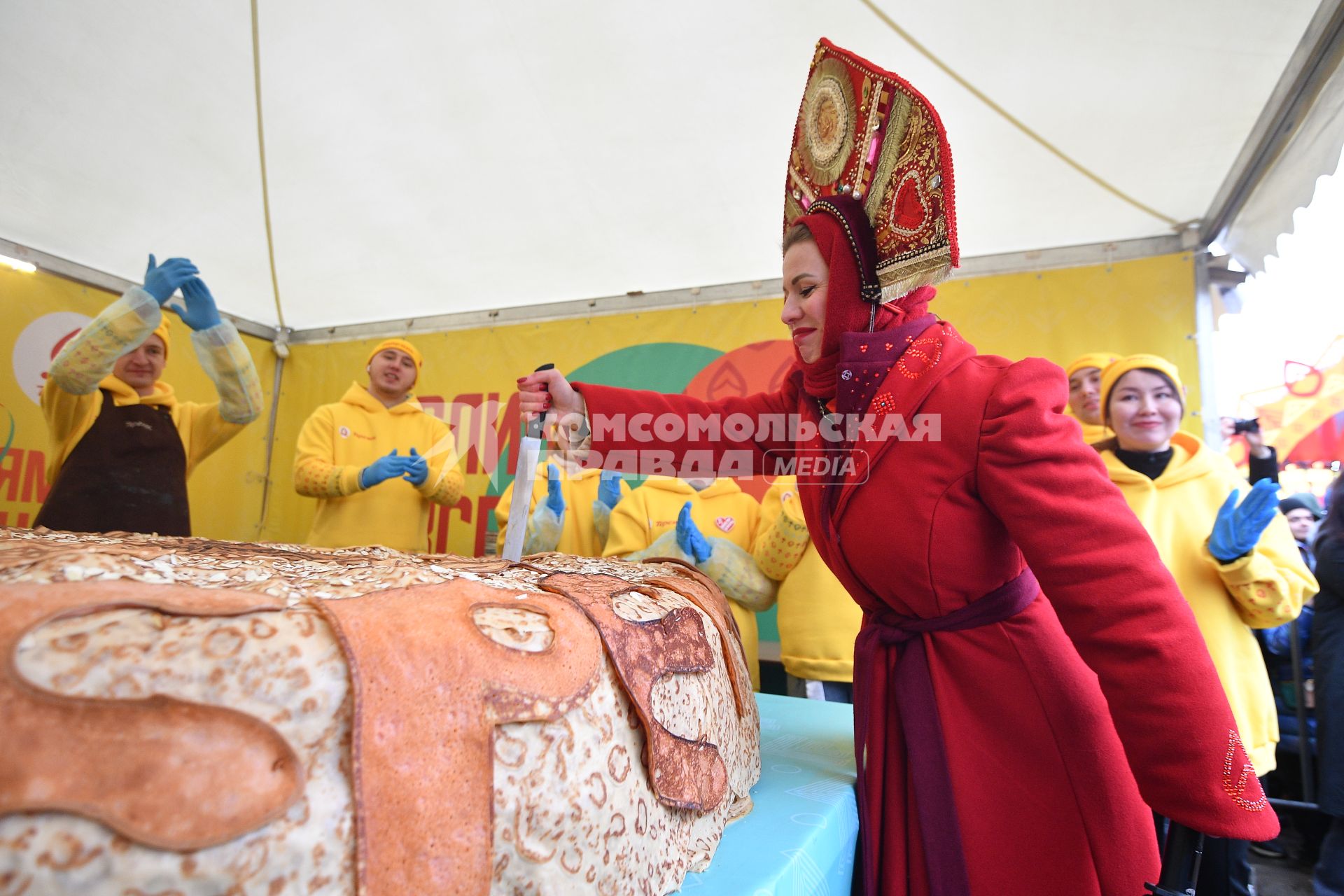 Празднование Широкой масленицы в Санкт-Петербурге