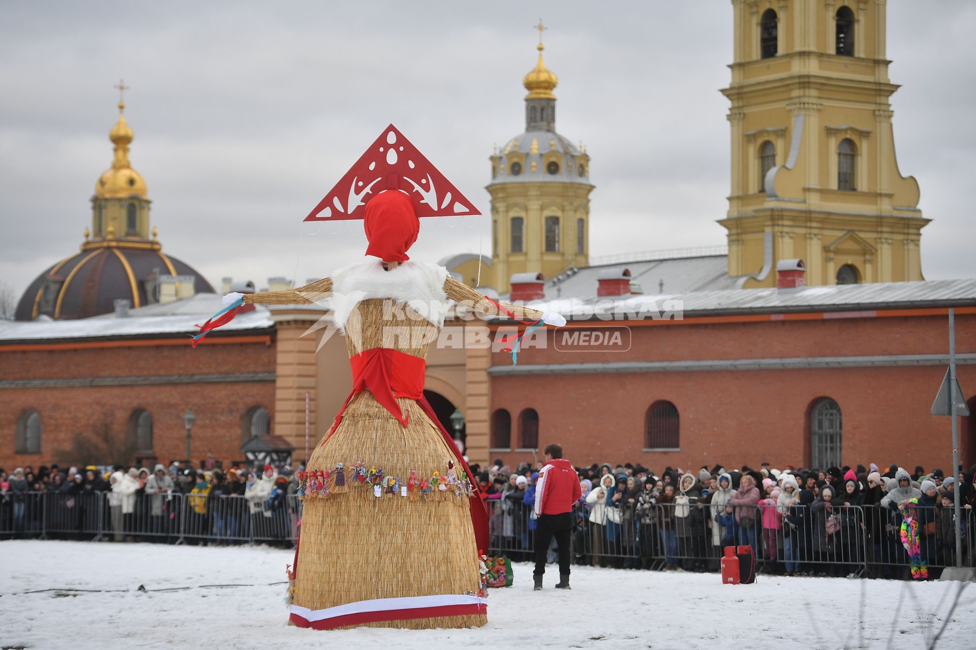 Празднование Широкой масленицы в Санкт-Петербурге