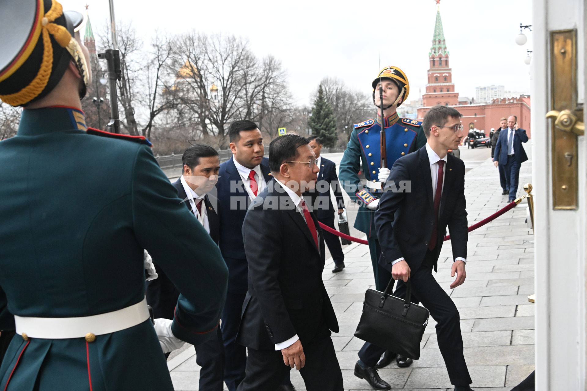 Официальный визит премьер-министра Мьянмы Мин Аун Хлайна в Москву