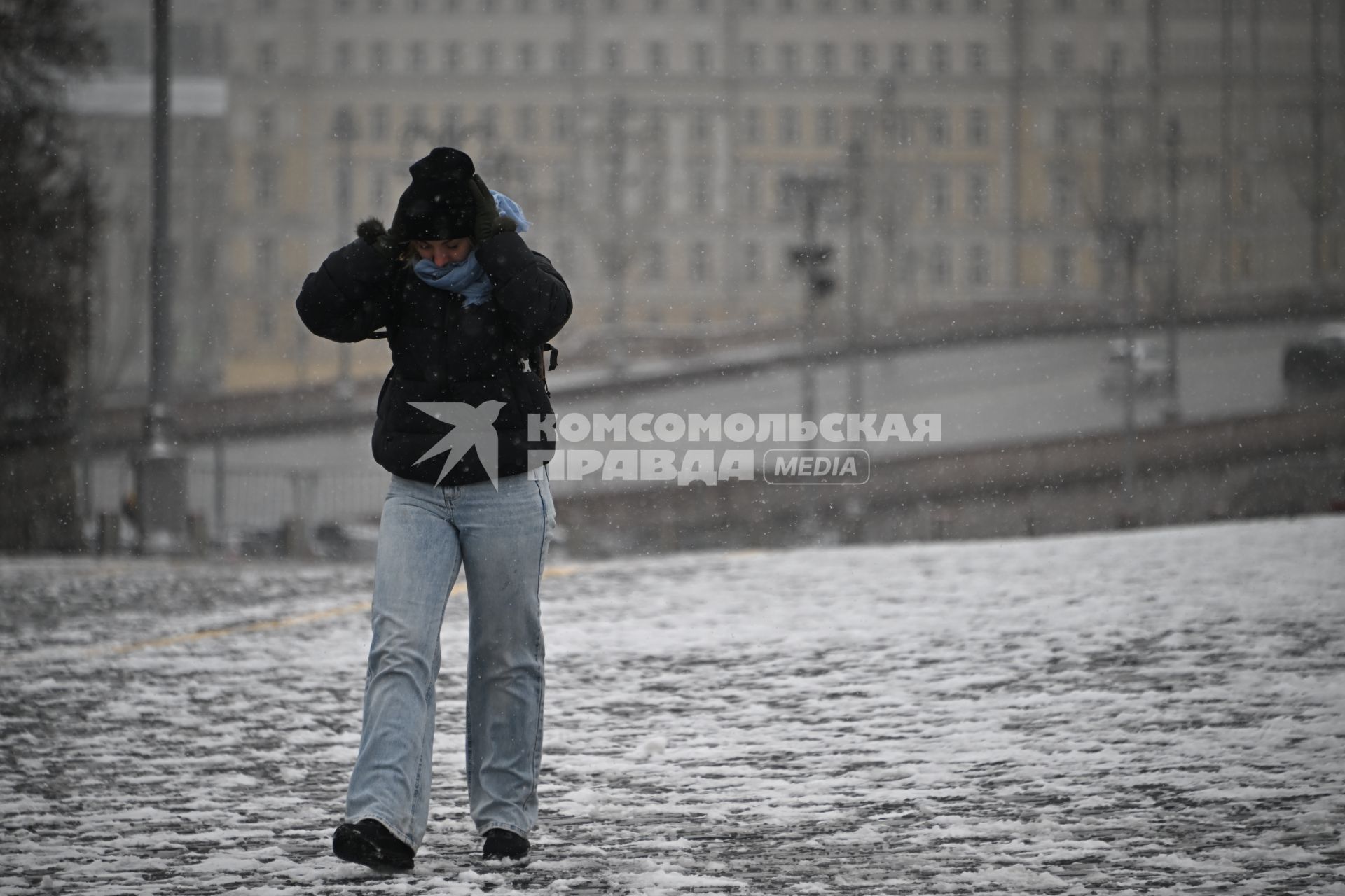 Снег в Москве