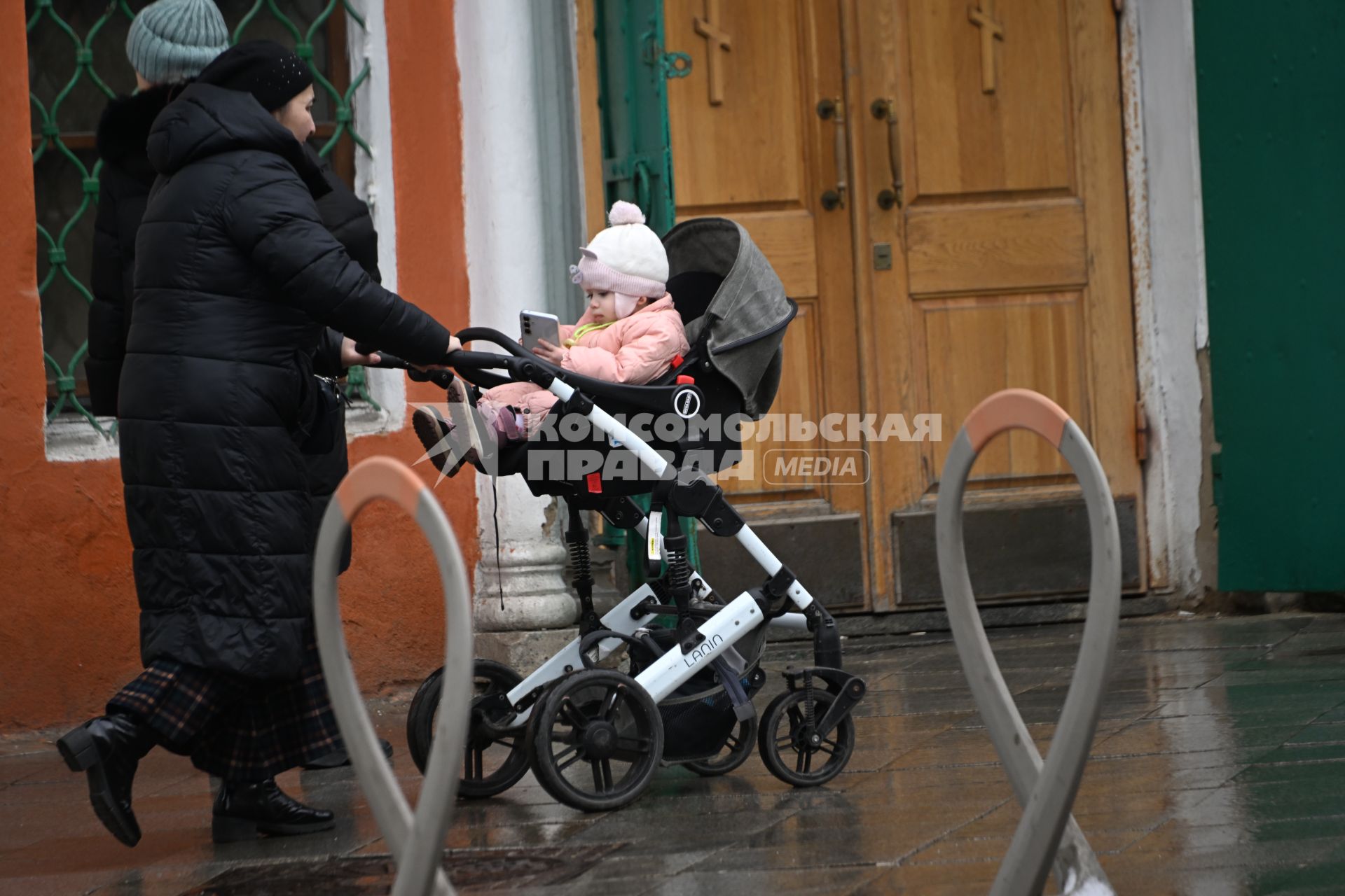 В Москве выпал снег