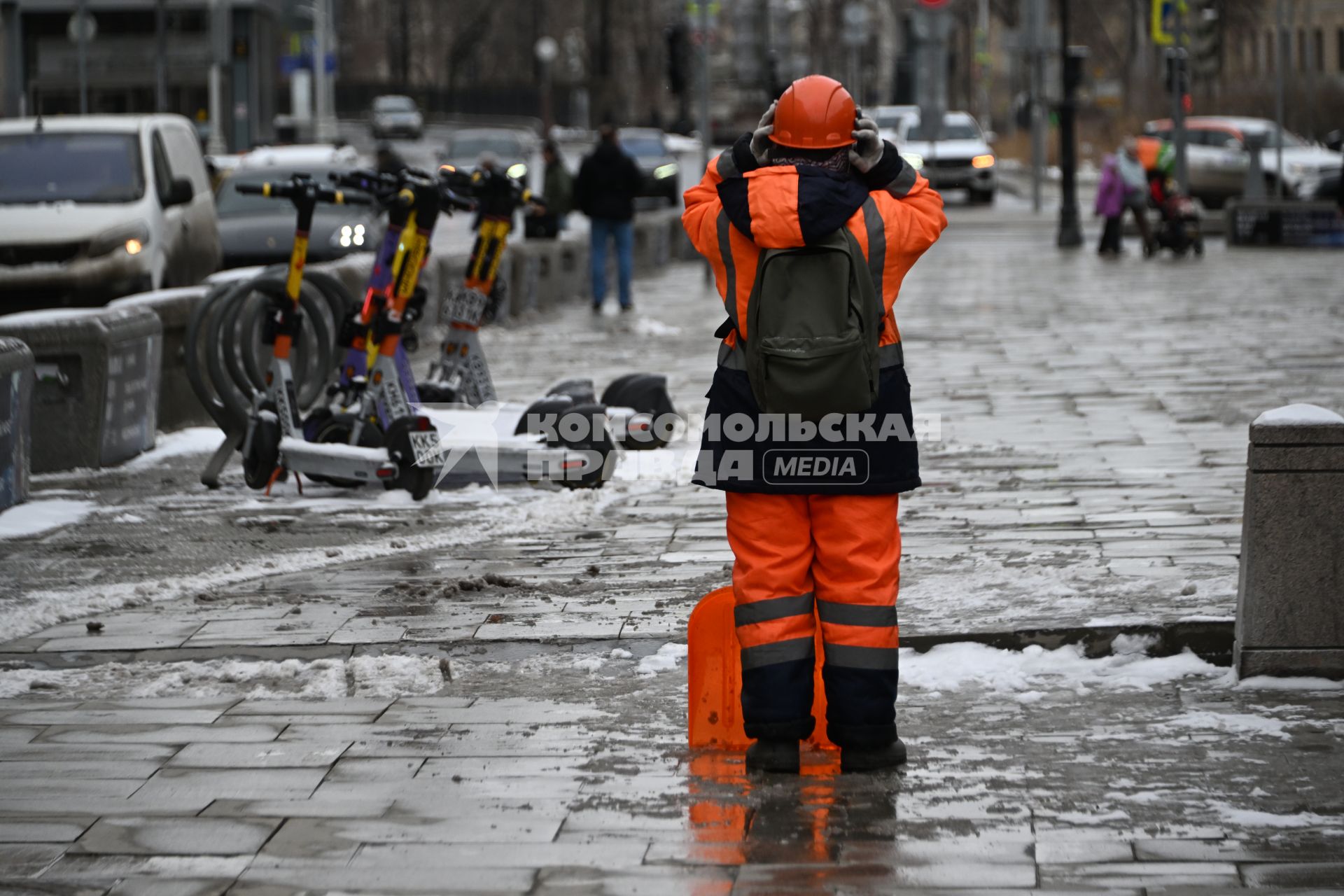 В Москве выпал снег