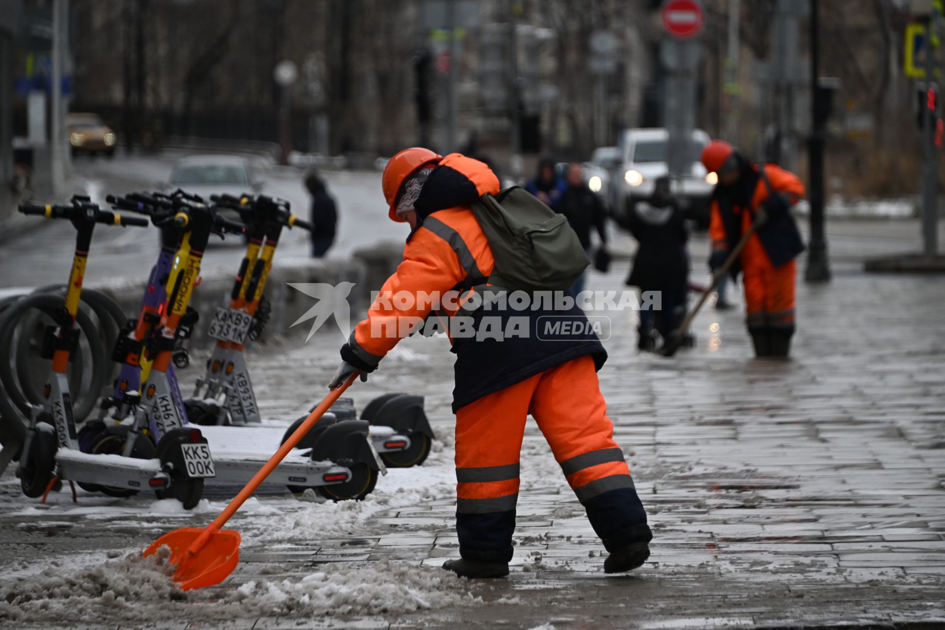 В Москве выпал снег