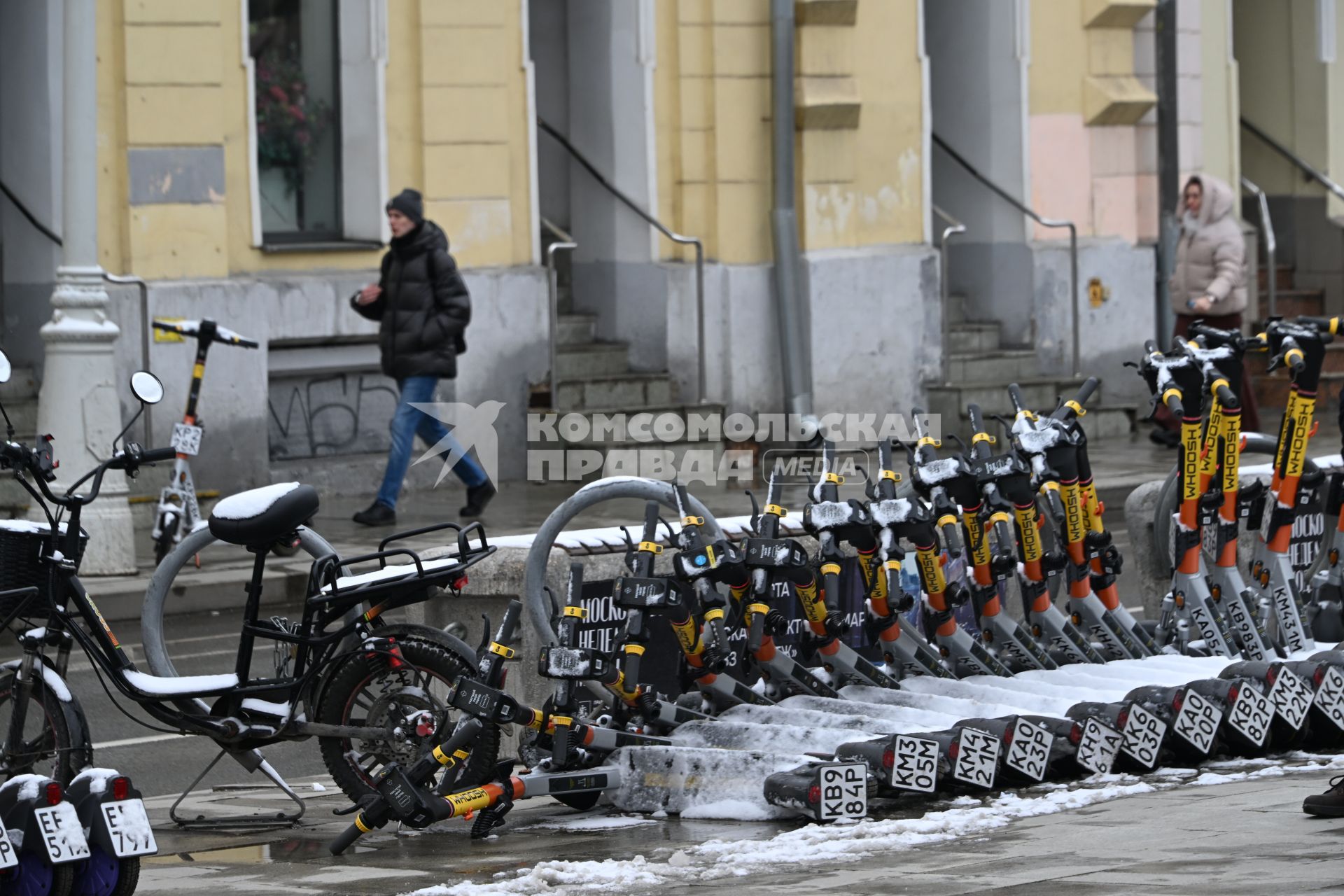 В Москве выпал снег