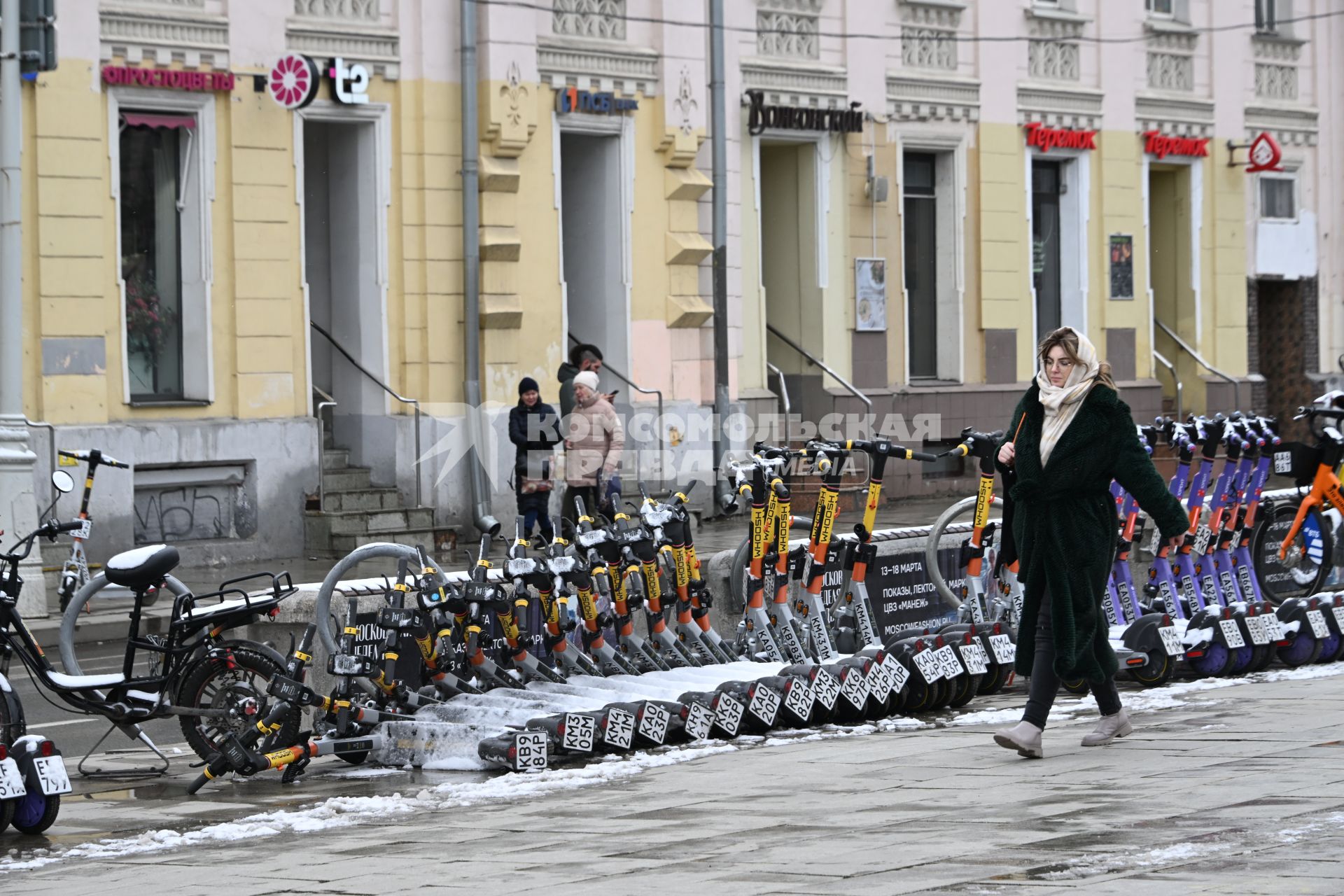 В Москве выпал снег