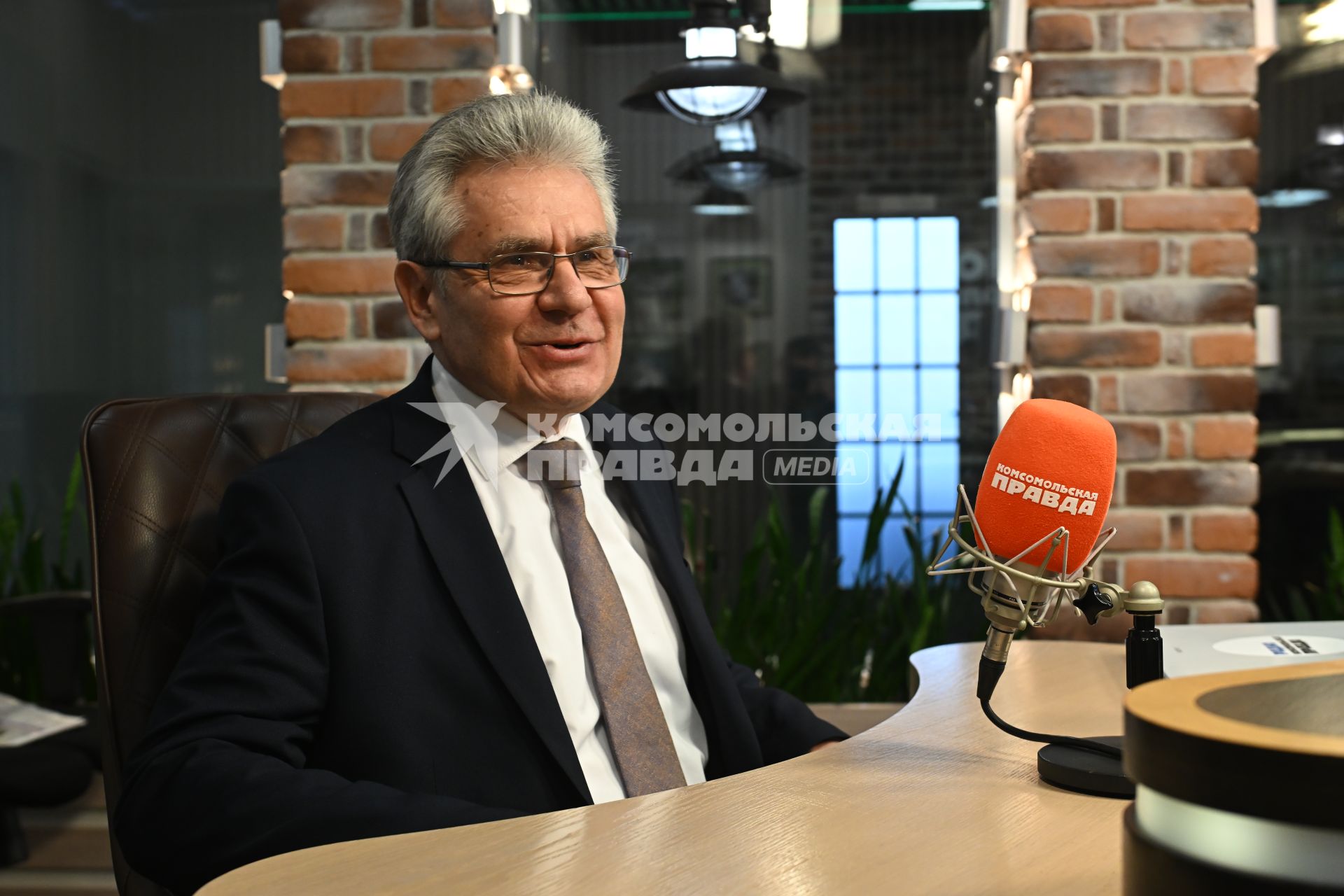 Александр Сергеев