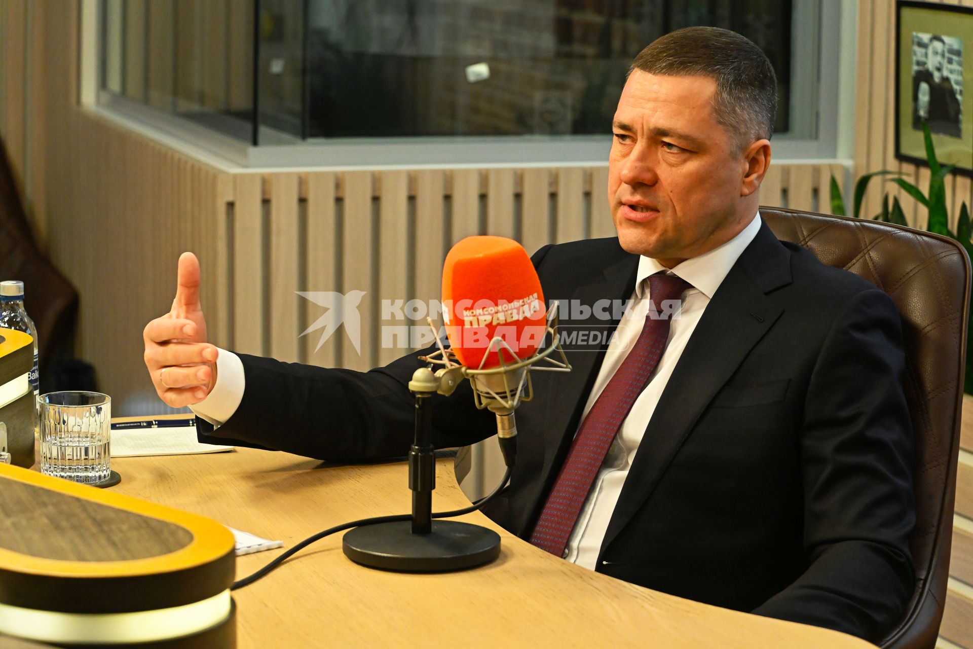 Михаил Ведерников на радиостанции Комсомольская правда\"